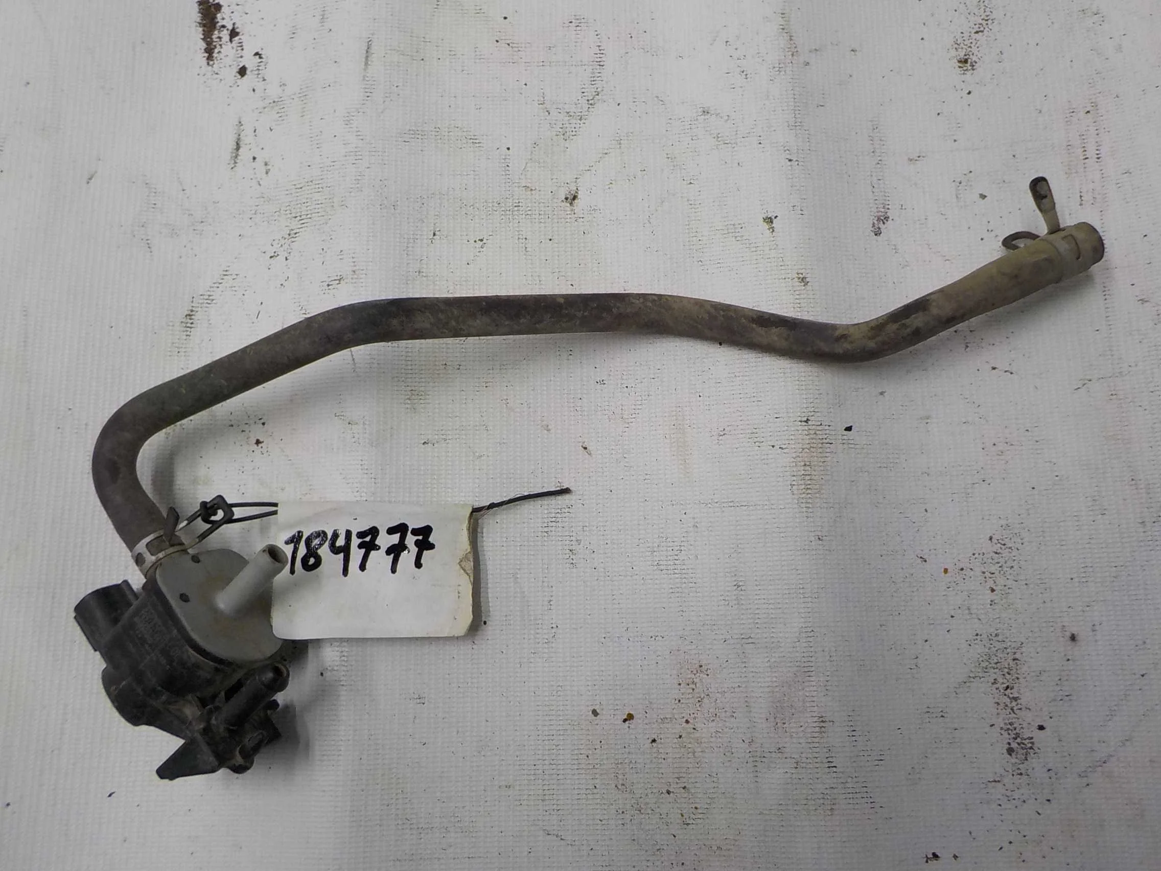 Клапан вентиляции топливного бака Toyota Camry XV40 (2006—2009)