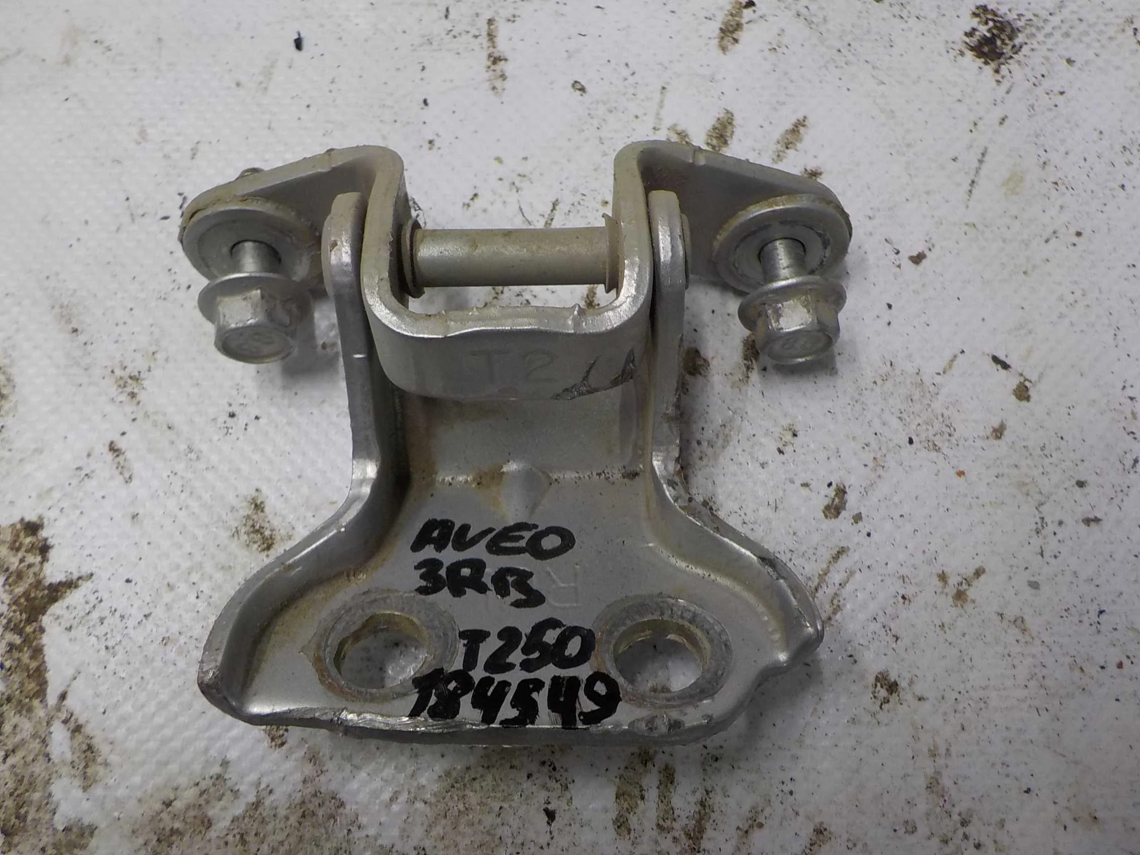 Петля двери Chevrolet Aveo I рестайлинг (2006—2012) Зад Право Верх