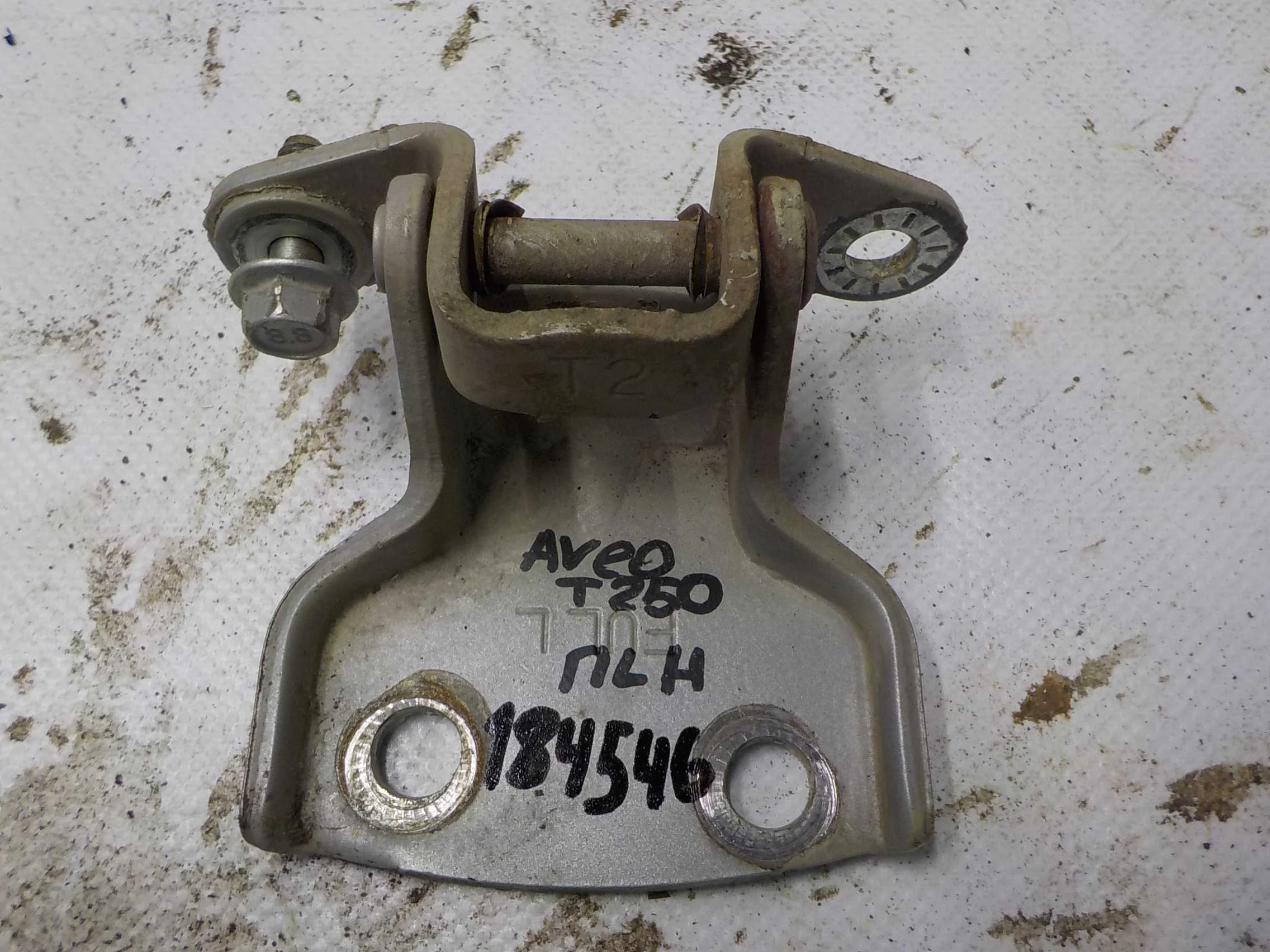 Петля двери Chevrolet Aveo I рестайлинг (2006—2012) Перед Лево Низ