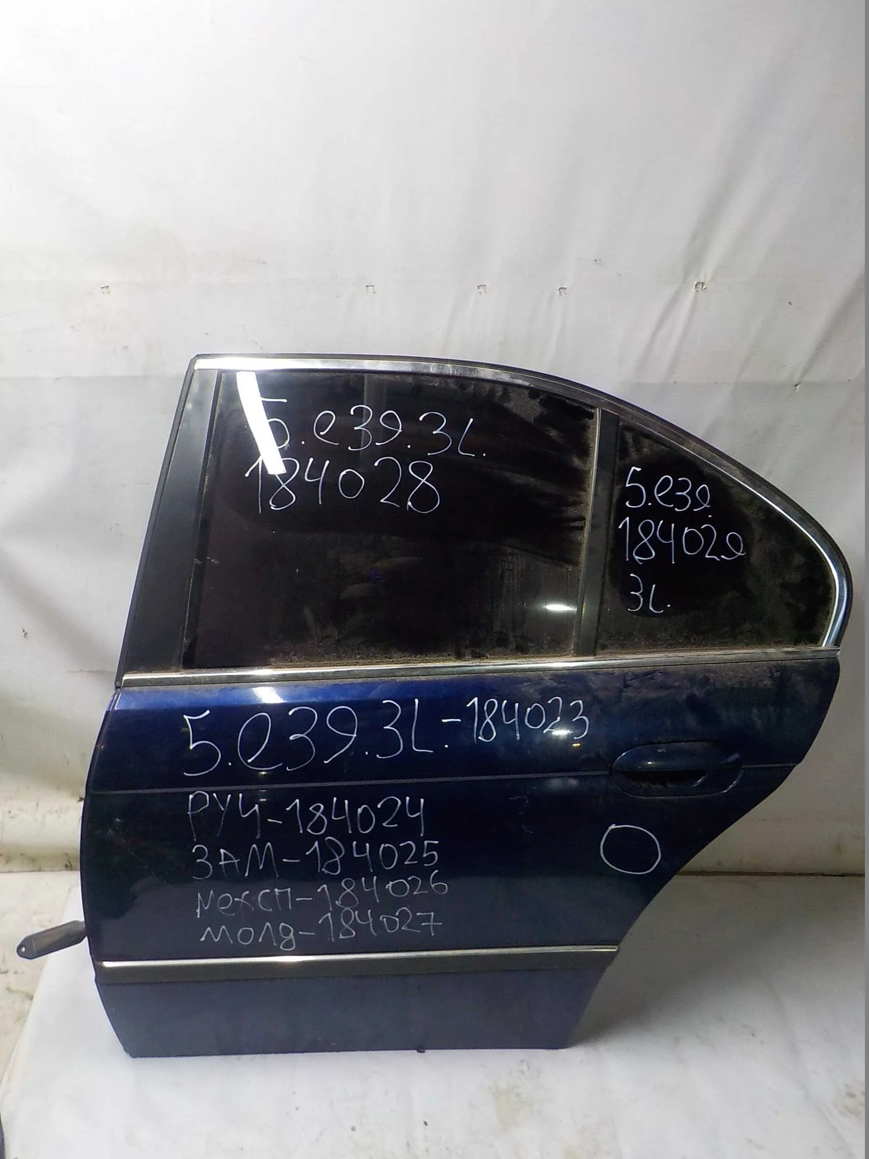 стекло BMW 5 серия E39 (1995—2000) Зад Лево