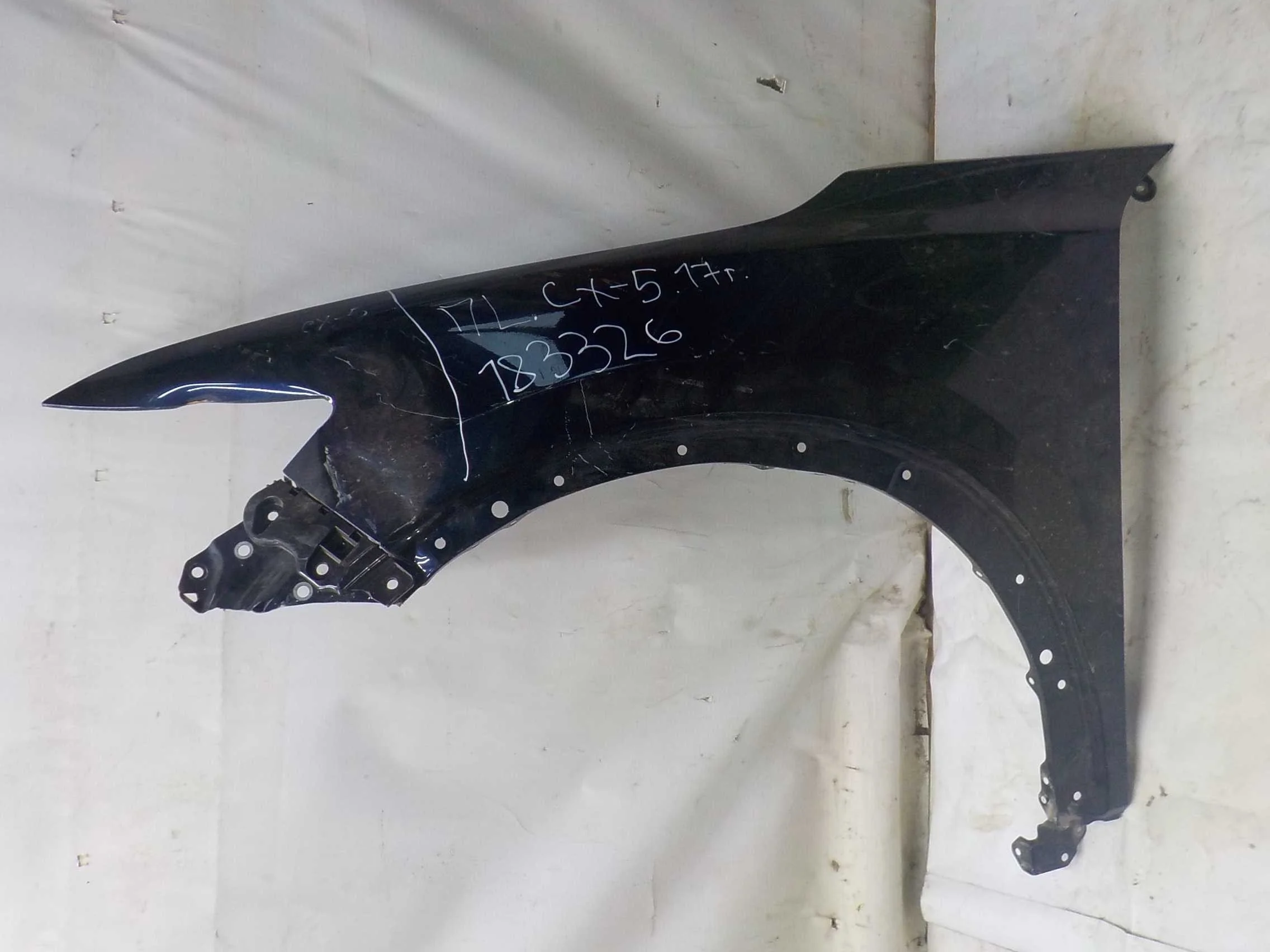 Крыло Mazda CX-5 II (2017—2022) Перед Лево
