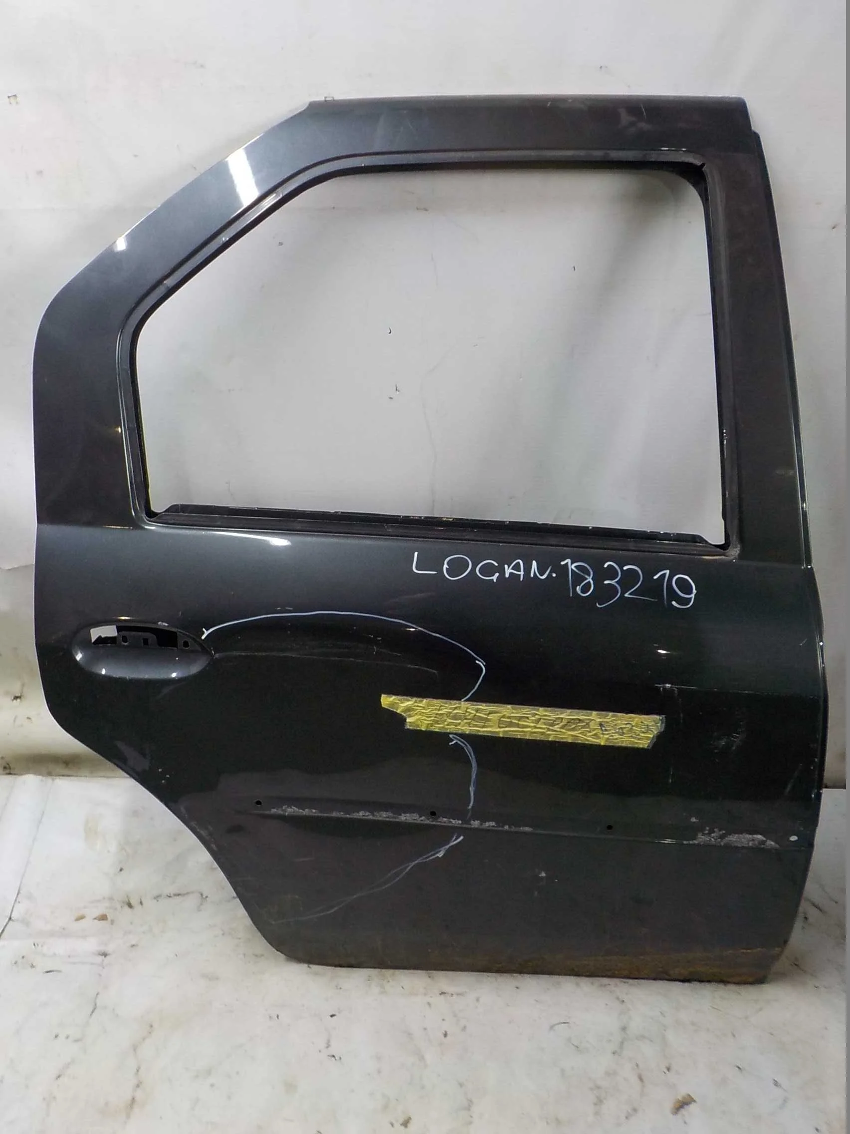 Дверь Renault Logan I (2004—2009) Зад Право