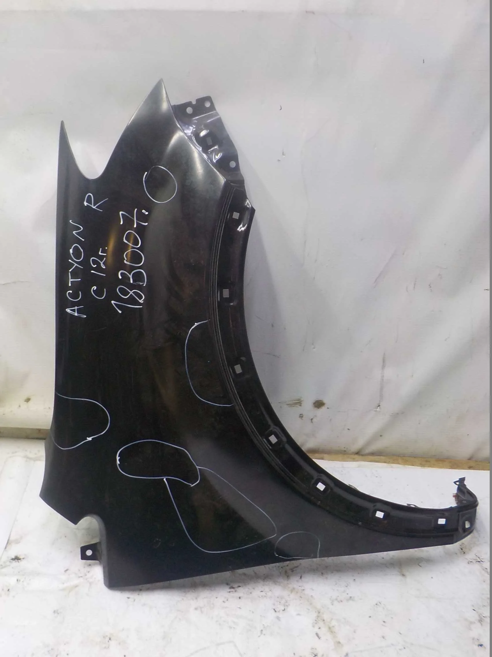 Крыло SsangYong Actyon II рестайлинг (2013—2021) Перед Право