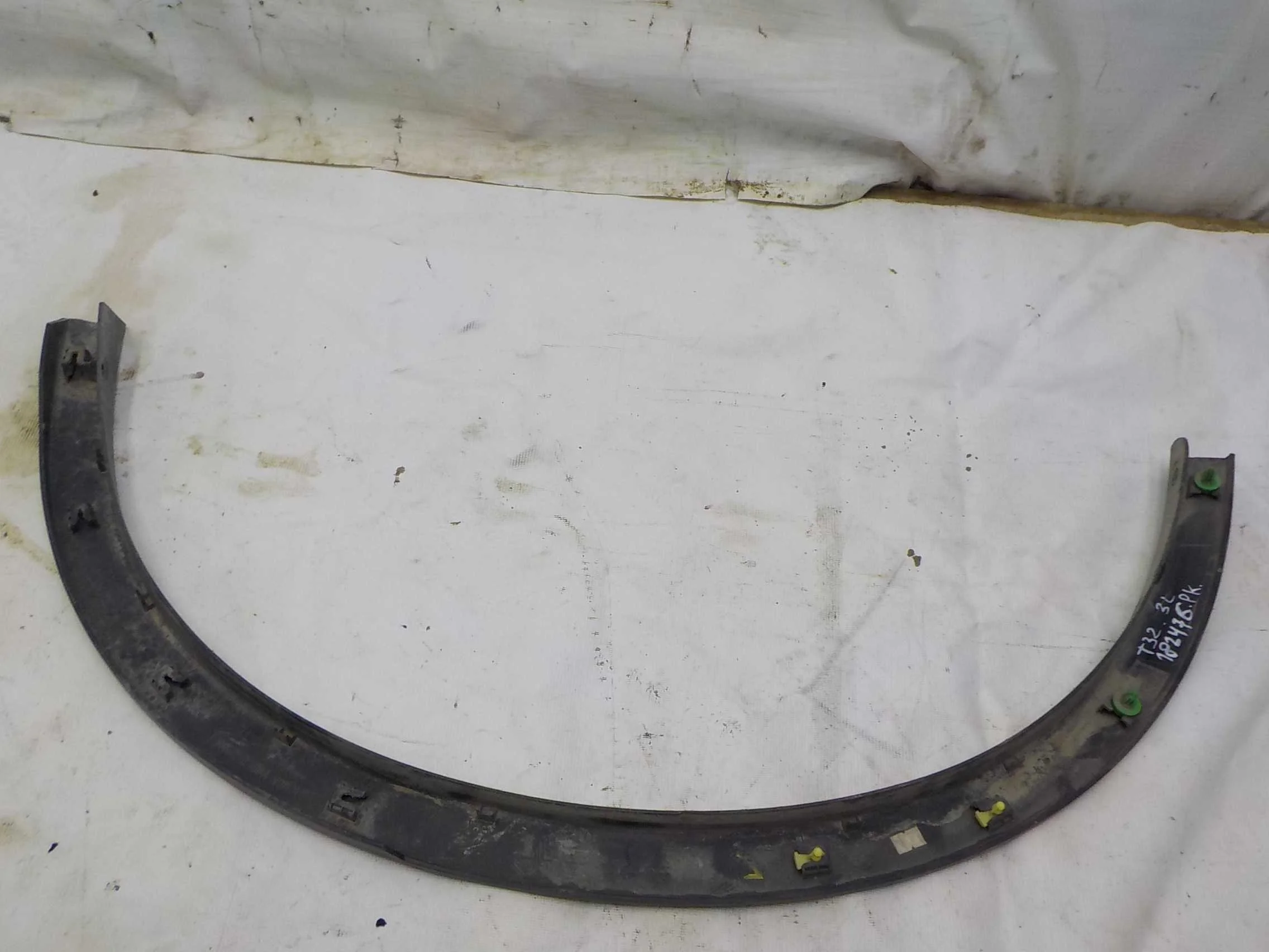 Накладка на крыло Nissan X-Trail III (2013—2019) Зад Лево