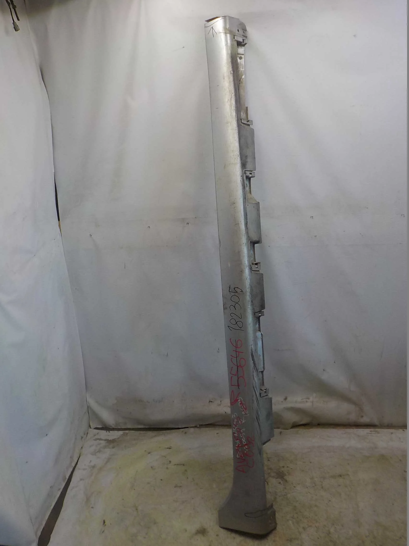 Накладка на порог Toyota Camry XV40 (2006—2009)  Право