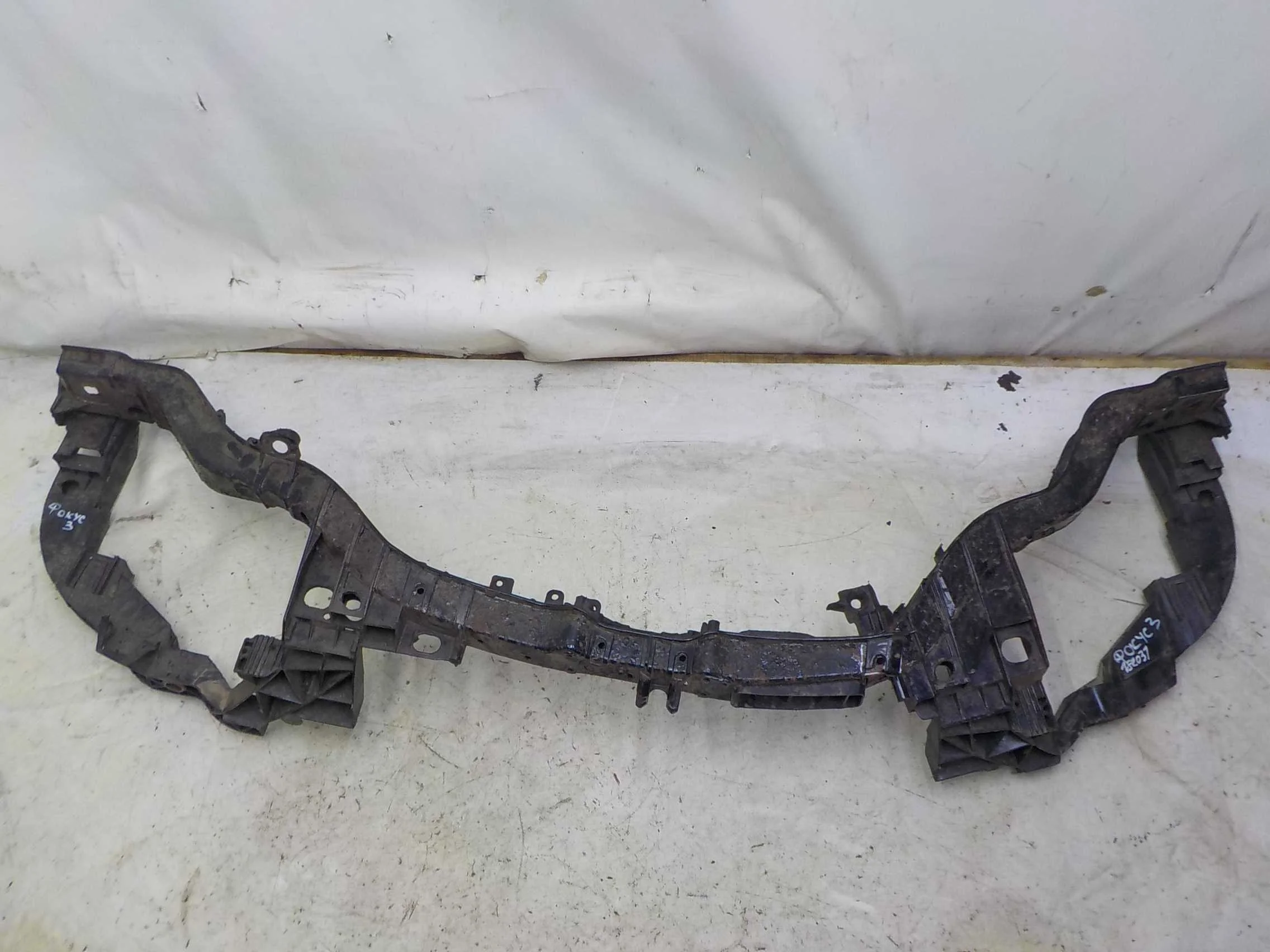 Телевизор Ford Focus III (2011—2015)