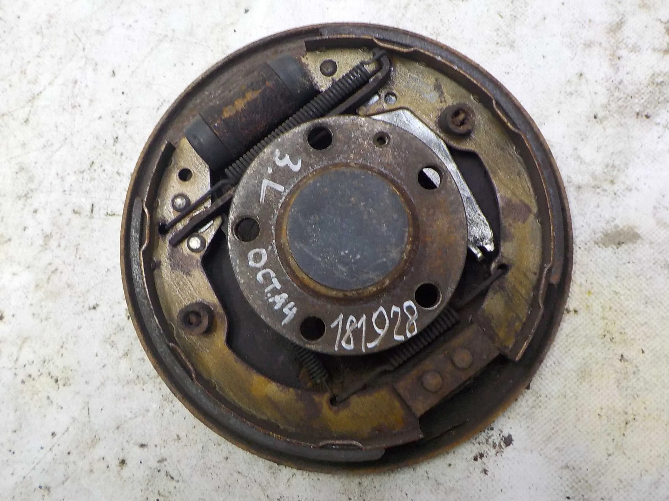 Ступица Audi A3 8L (1996—2000) Зад Лево