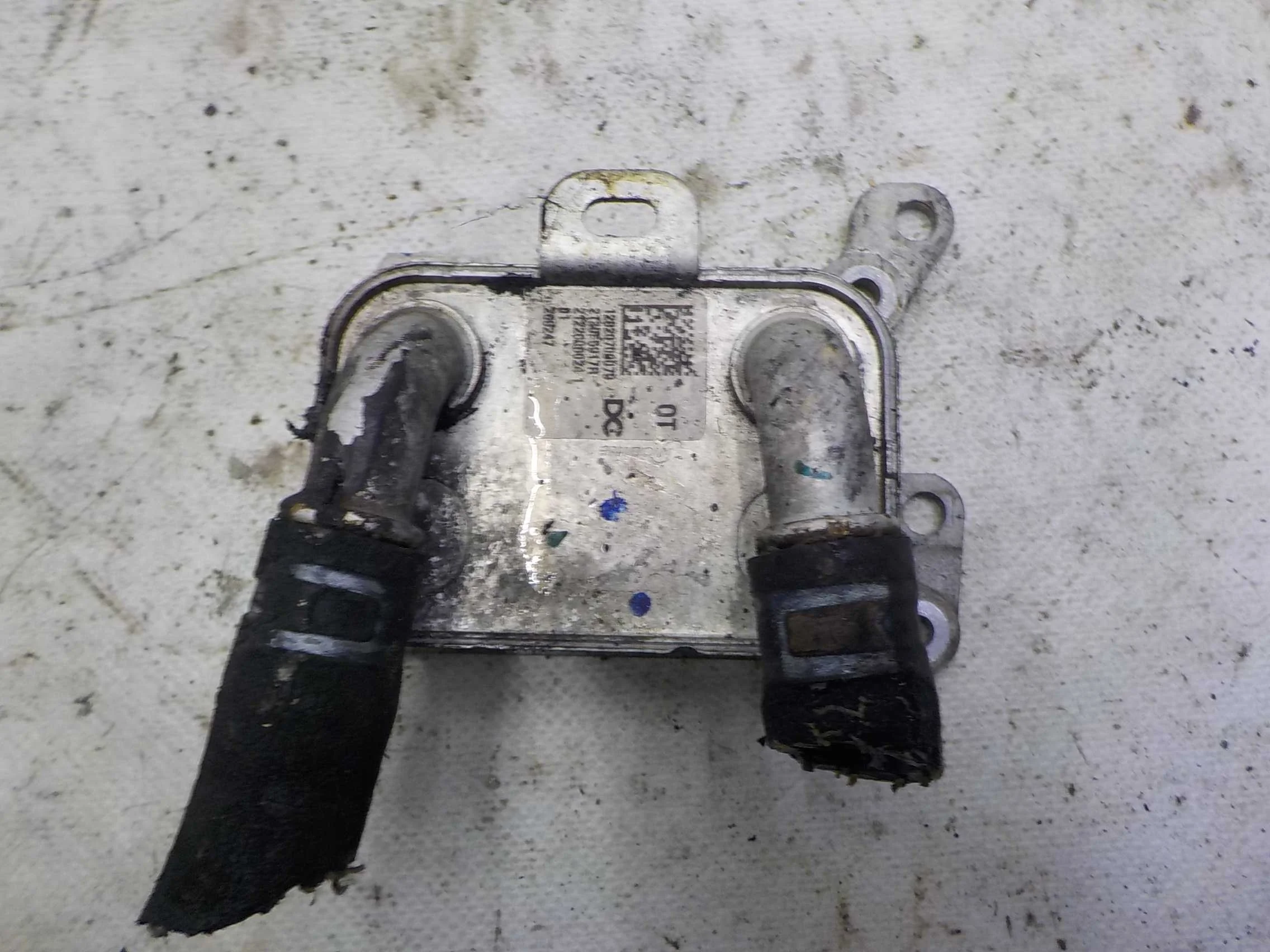 Радиатор масляный Renault Duster II (2017—2025)