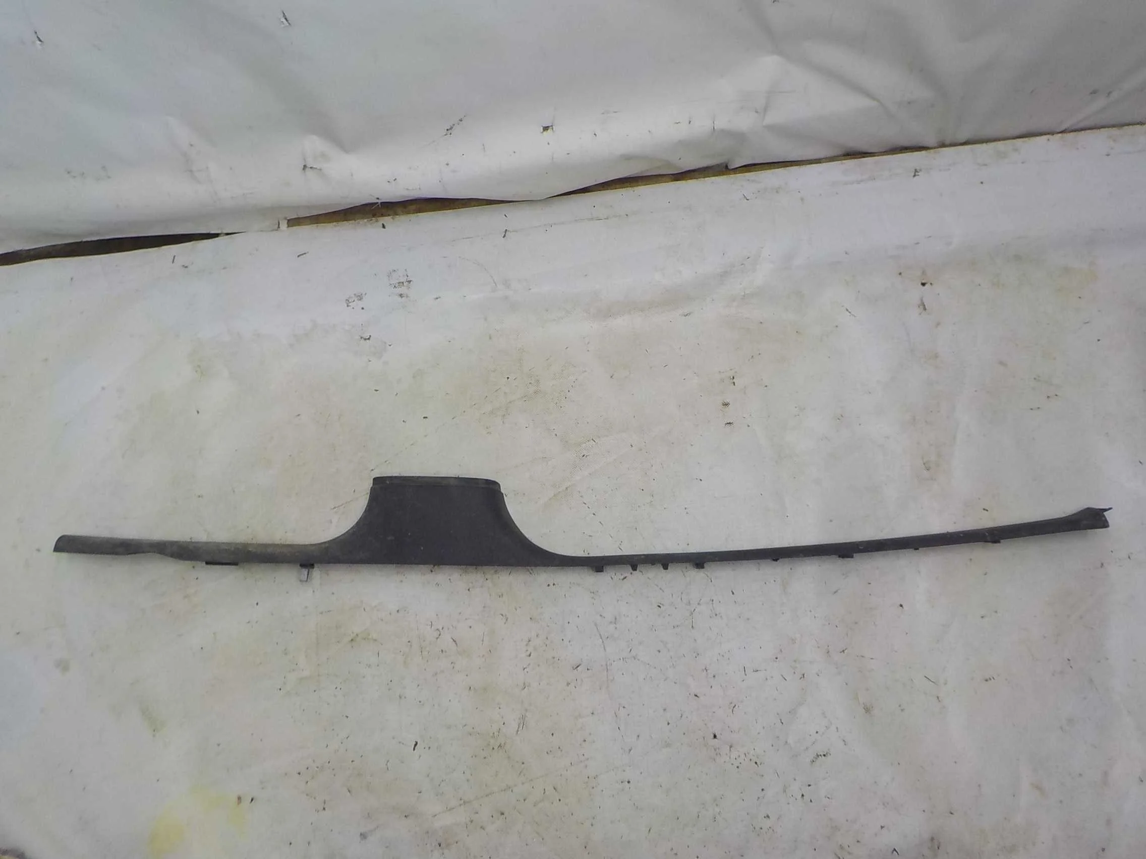 накладка на порог внутренняя Skoda Octavia II (2004—2009)  Лево