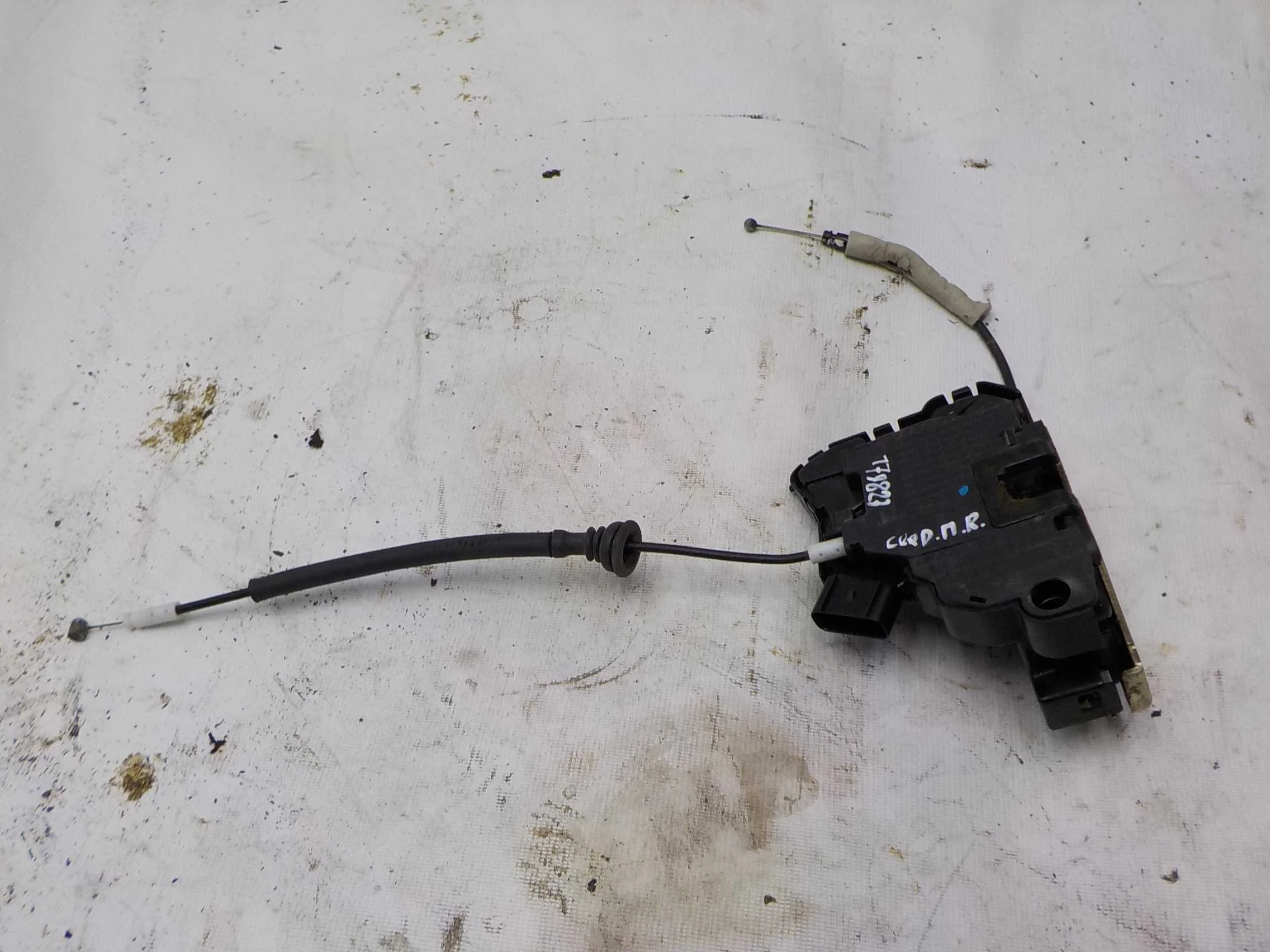 Замок двери Kia Ceed JD рестайлинг (2015—2018) Перед Право