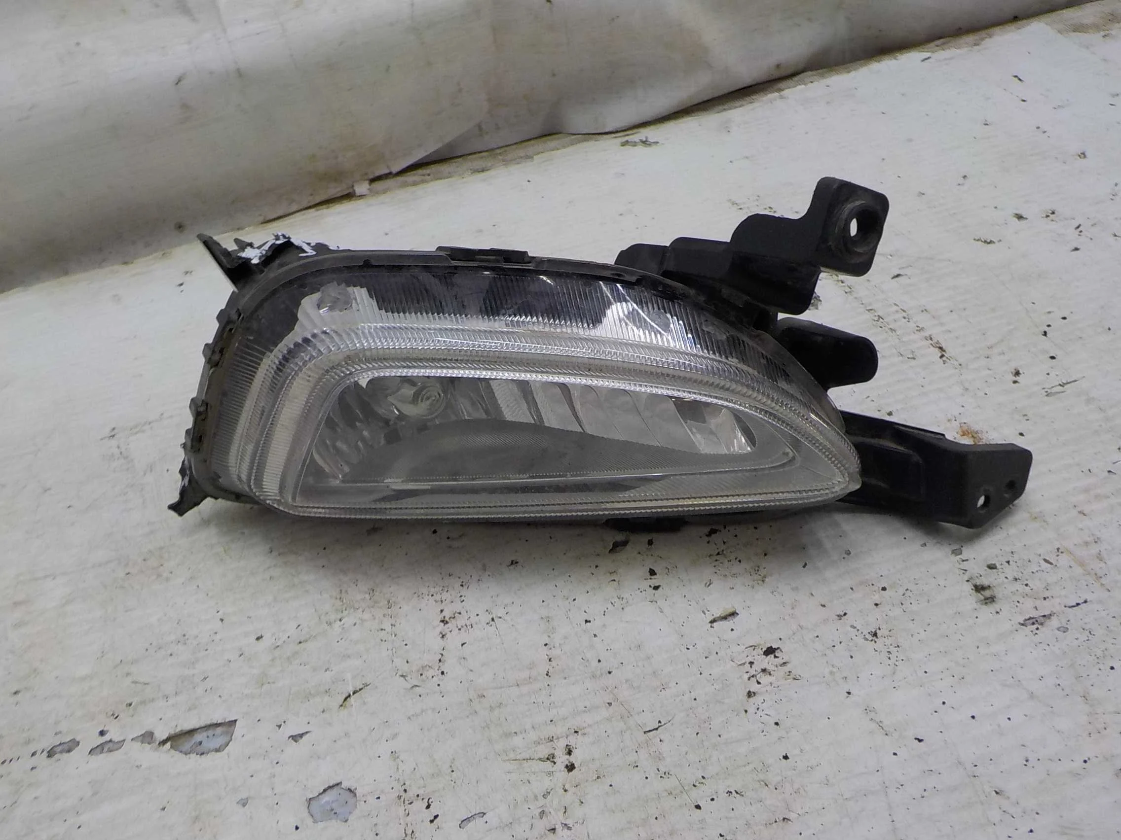 туманка Hyundai Tucson III (2015—2018) Перед Право