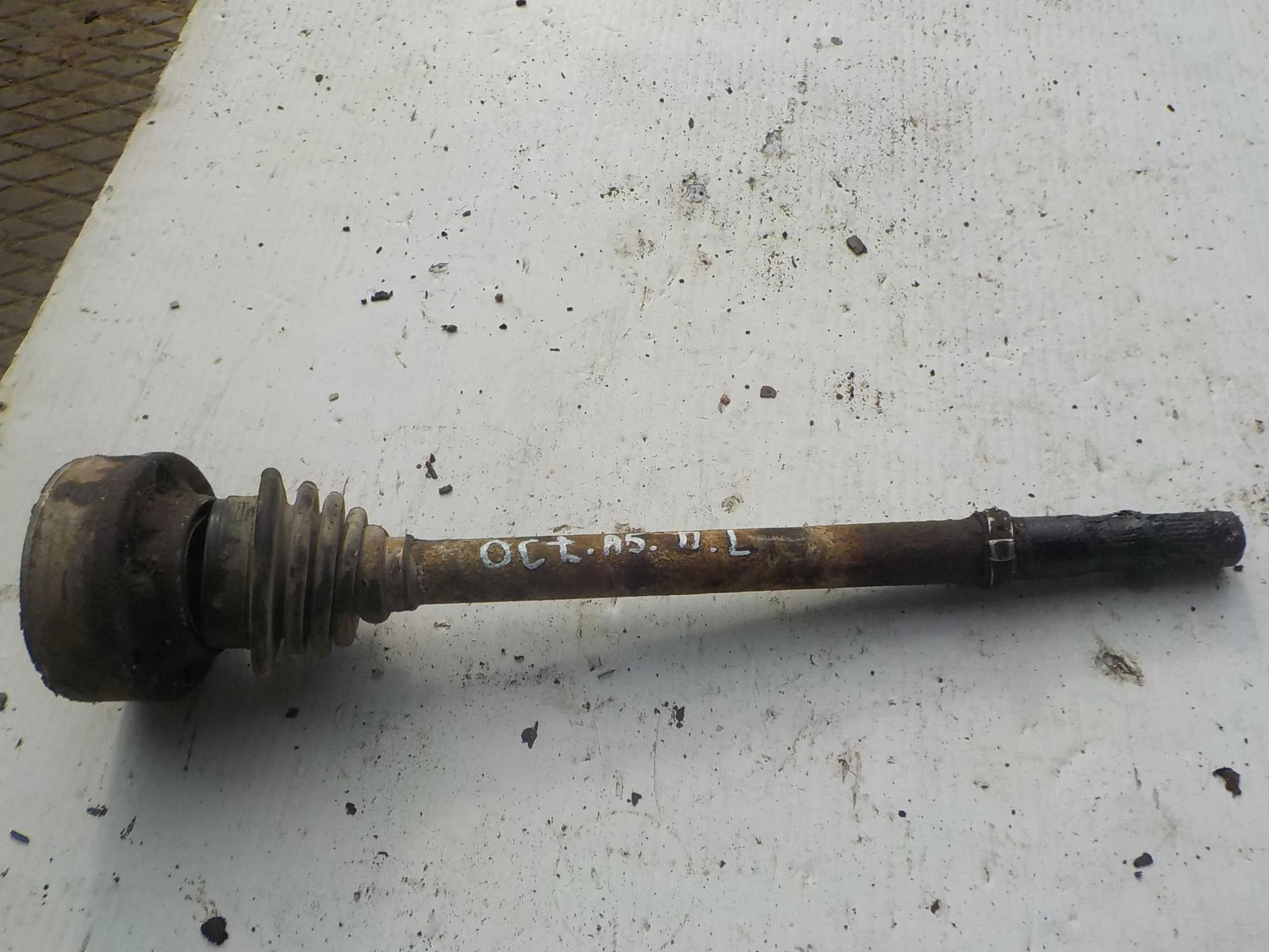 Привод Volkswagen Golf GTI V (2004—2008)  Лево