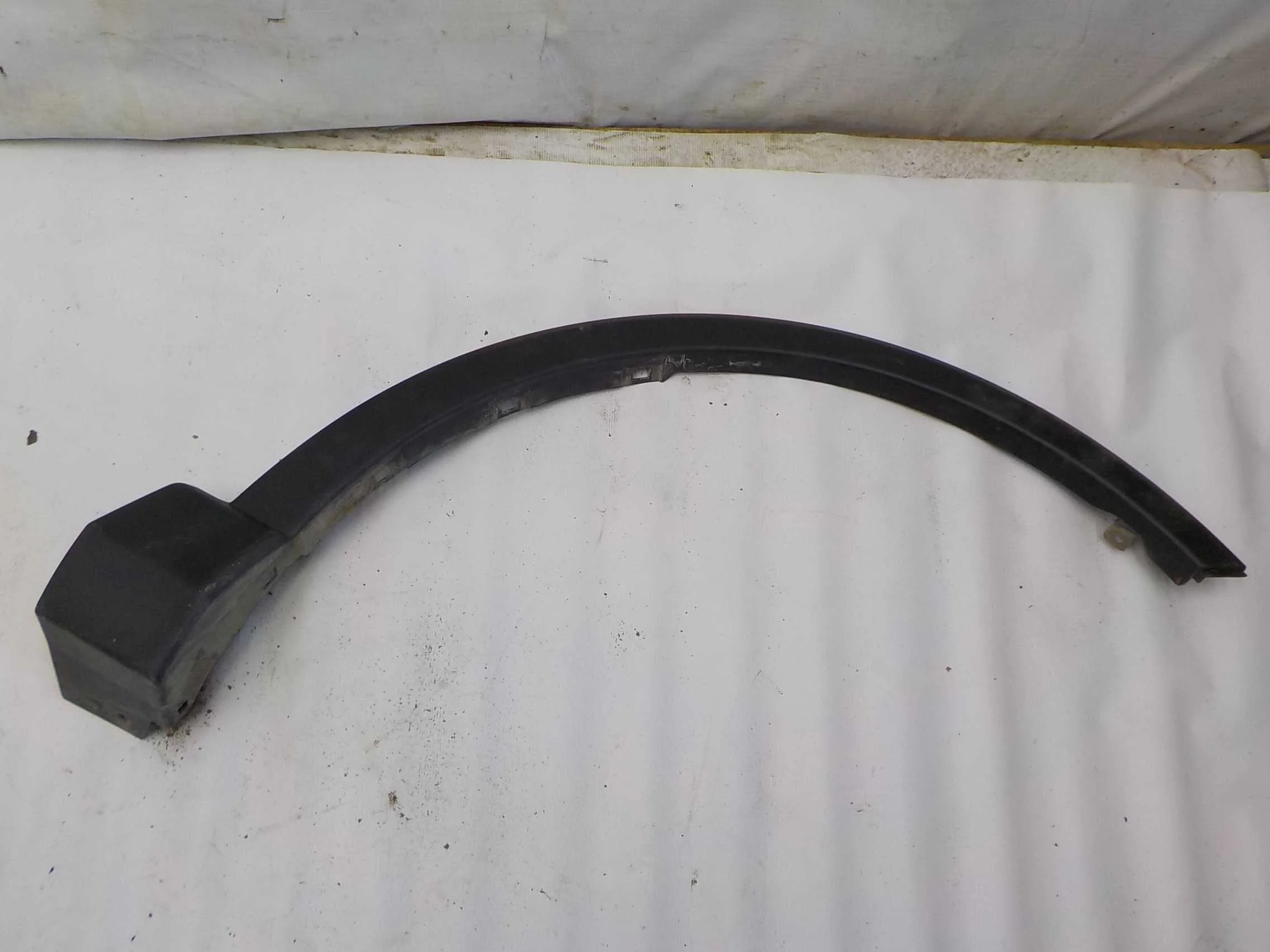 Накладка на крыло Toyota RAV4 IV (2012—2015) Перед Право