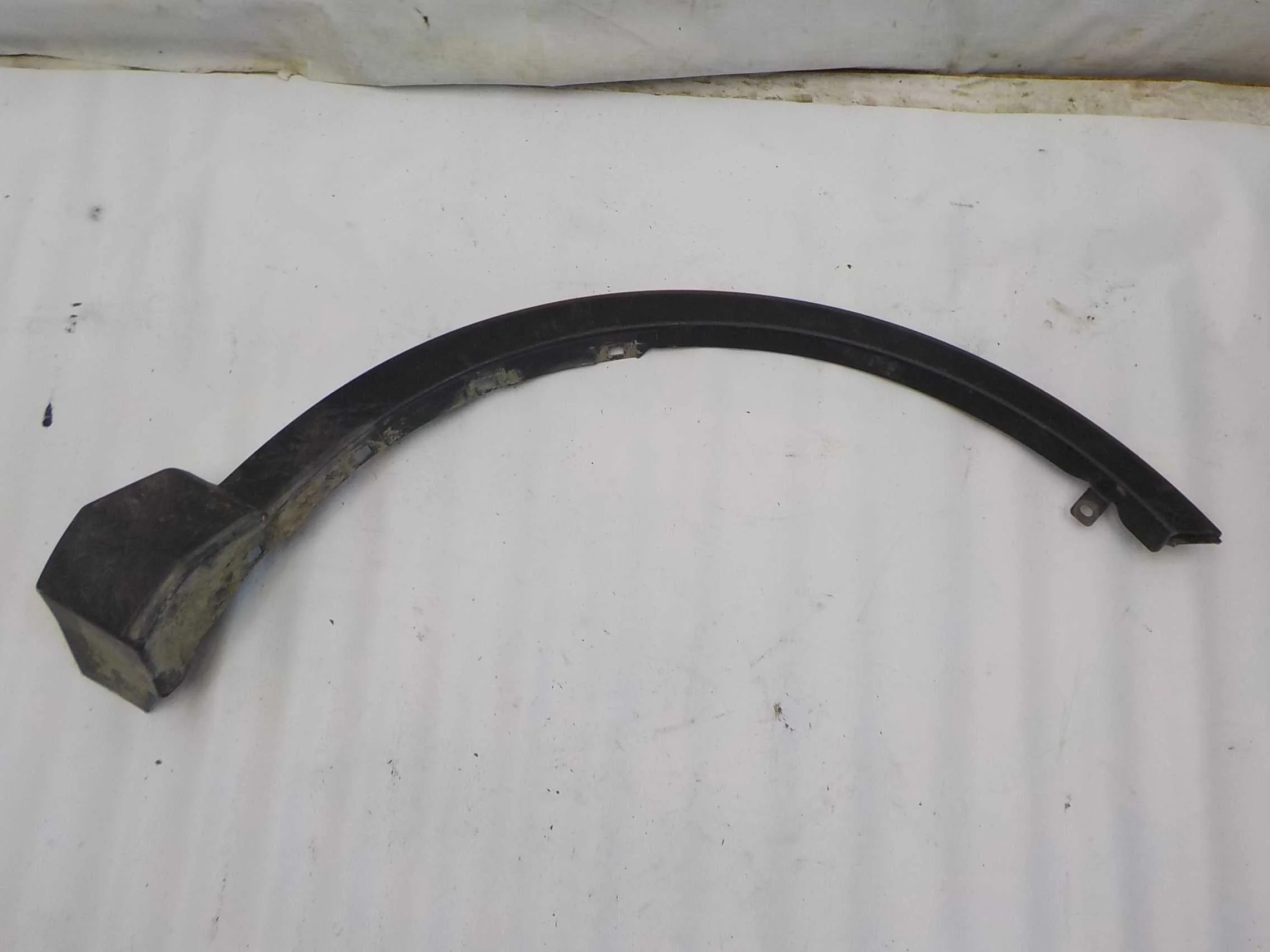 Накладка на крыло Toyota RAV4 IV (2012—2015) Перед Право