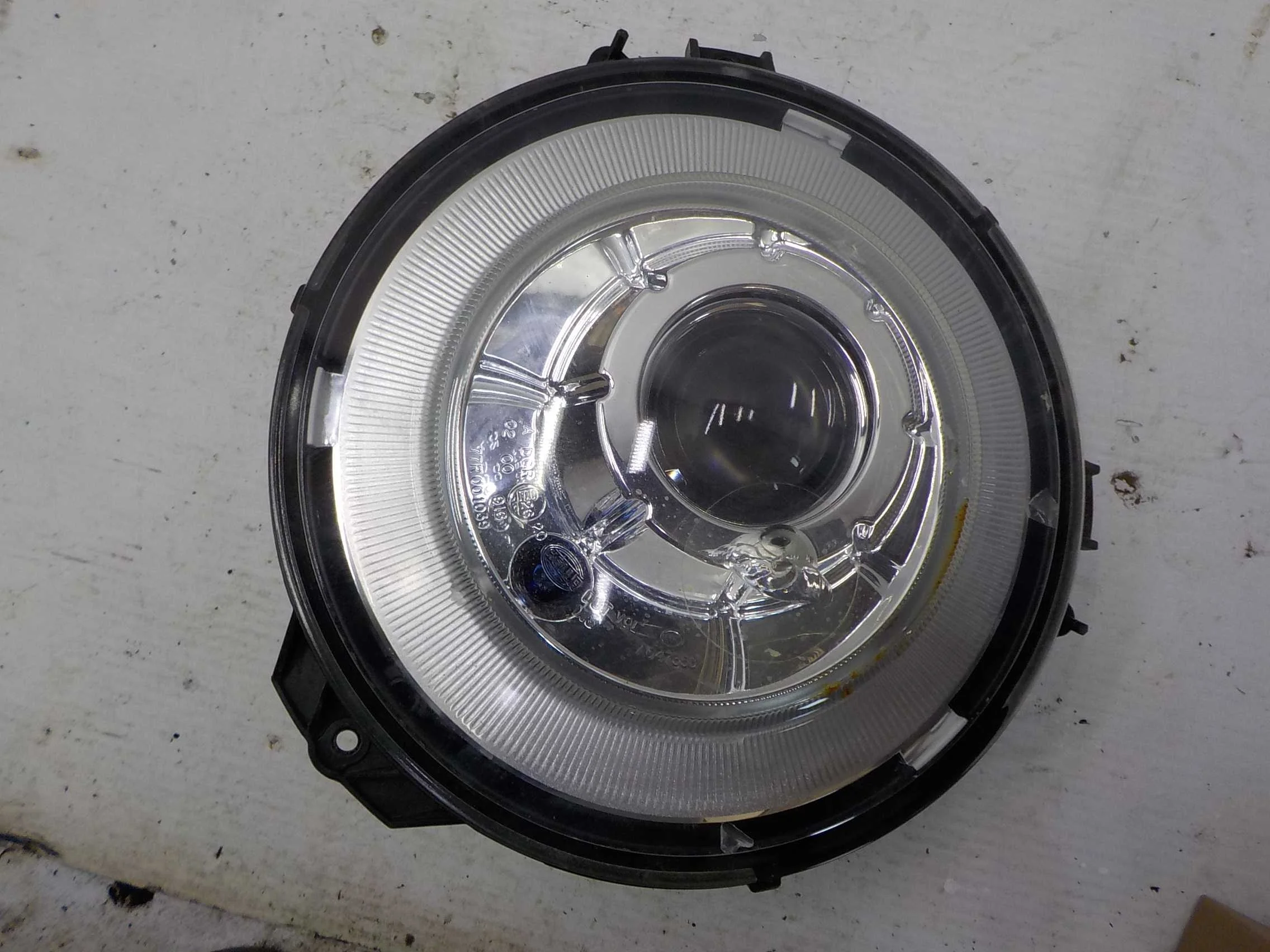 Фара Mercedes-Benz G-класс W463 рестайлинг 2 (2008—2012)  Право