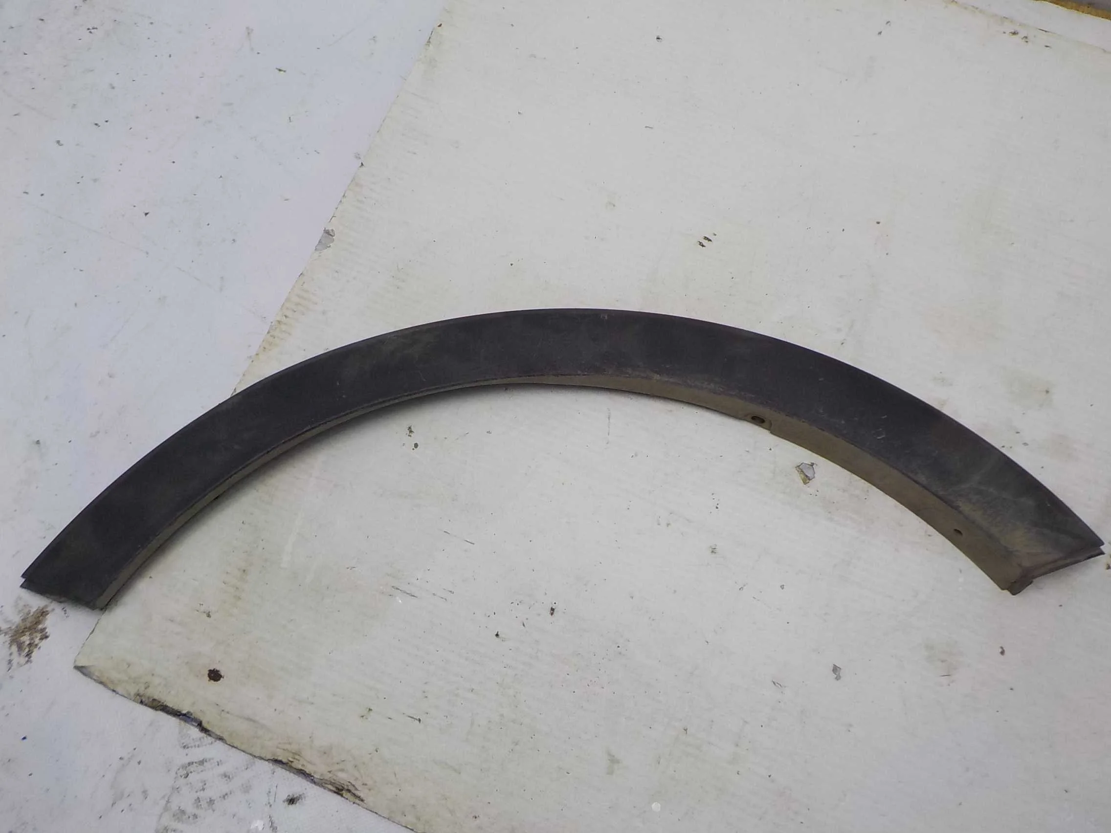 Накладка на крыло Kia Sportage III (2010—2014) Перед Лево