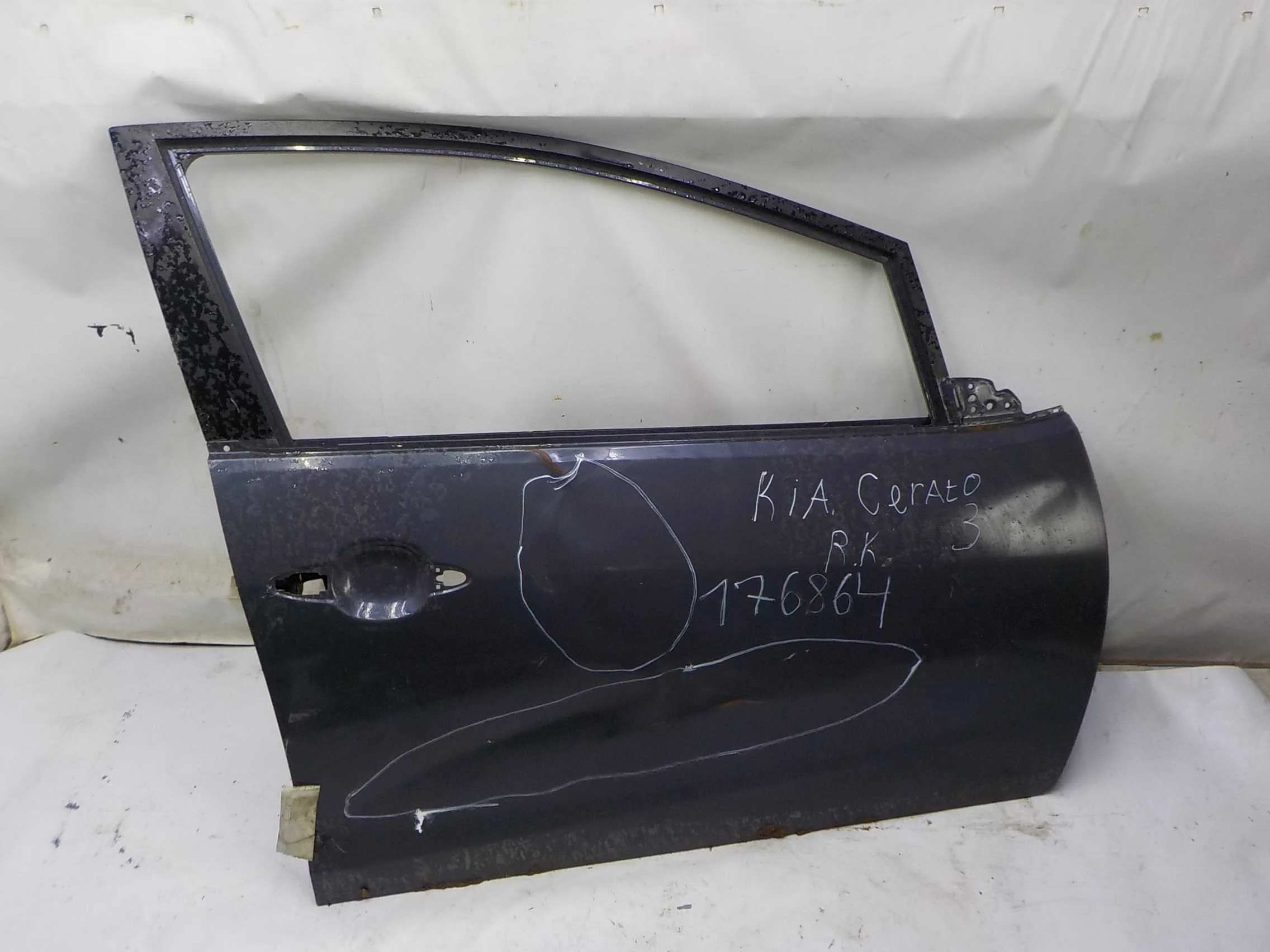 Дверь Kia Cerato III (2013—2016) Перед Право