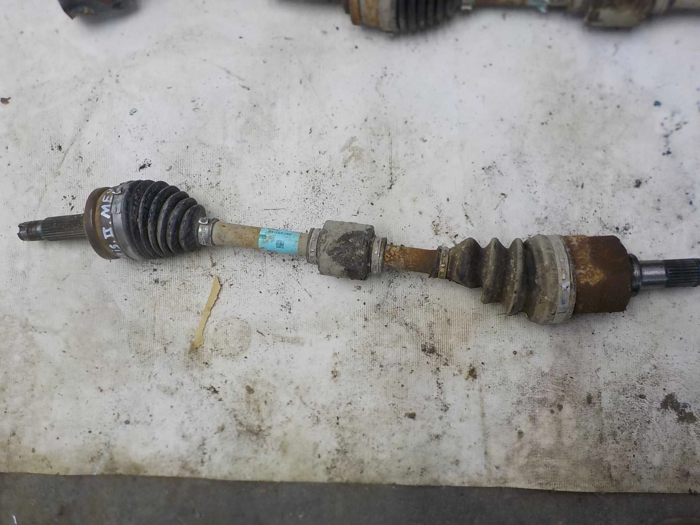 Привод Hyundai Solaris II рестайлинг (2020—2025)  Лево