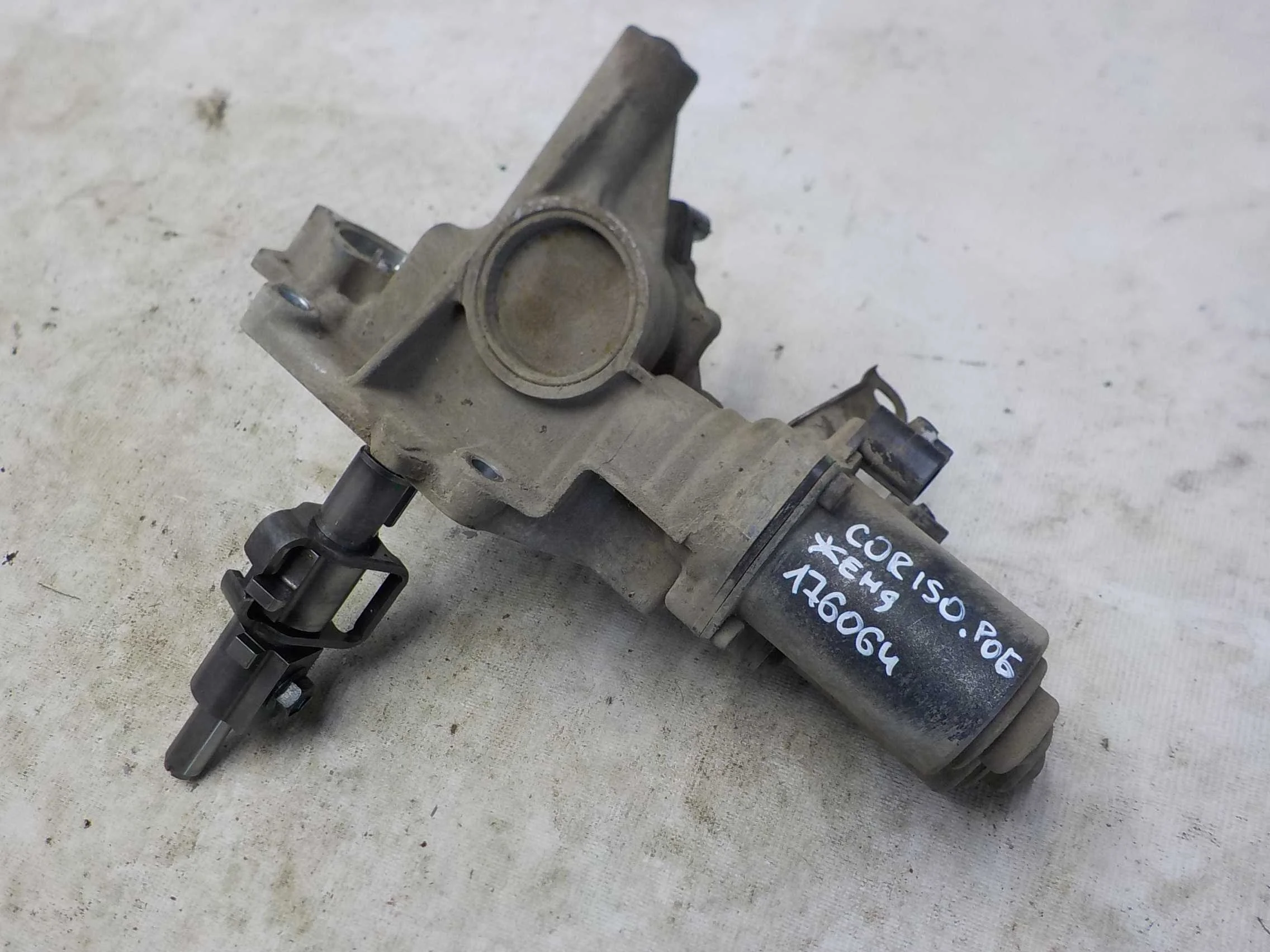 механизм переключения кпп Toyota Auris E150 (2006—2010)