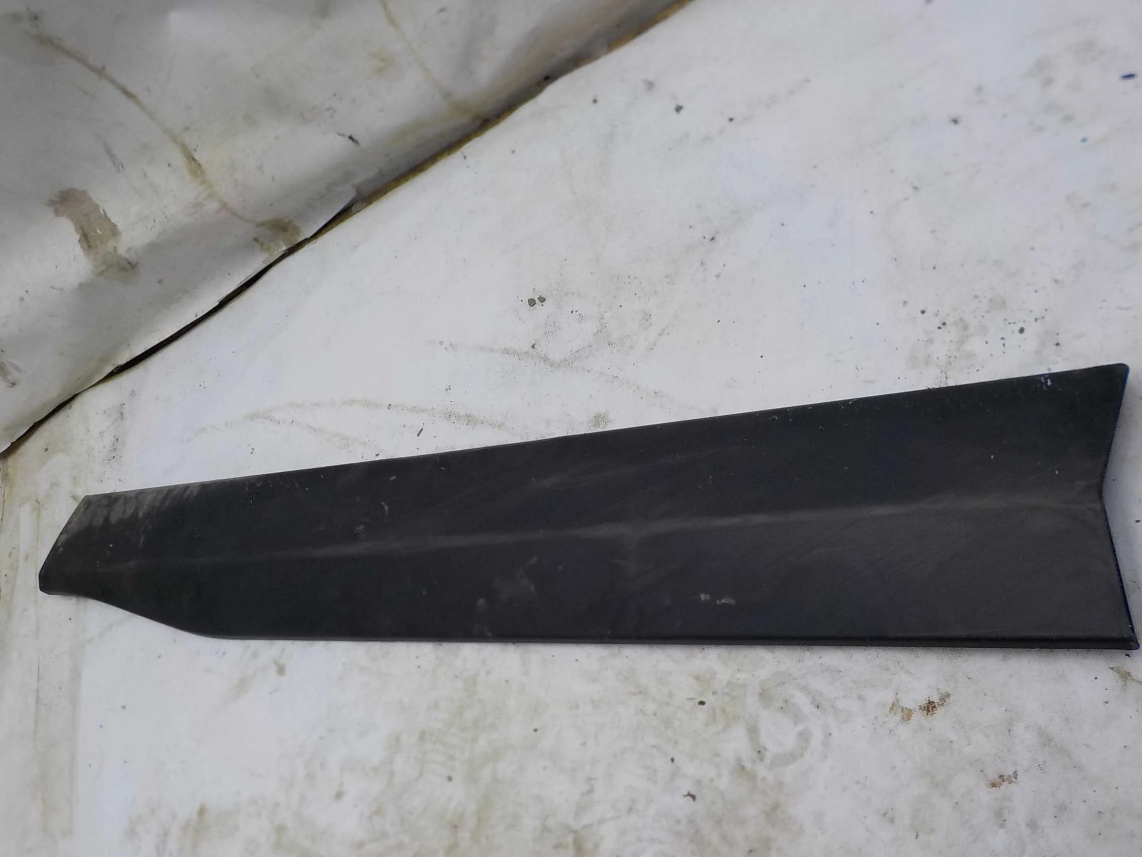 Накладка на дверь Toyota RAV4 V (2018—2025) Перед Право