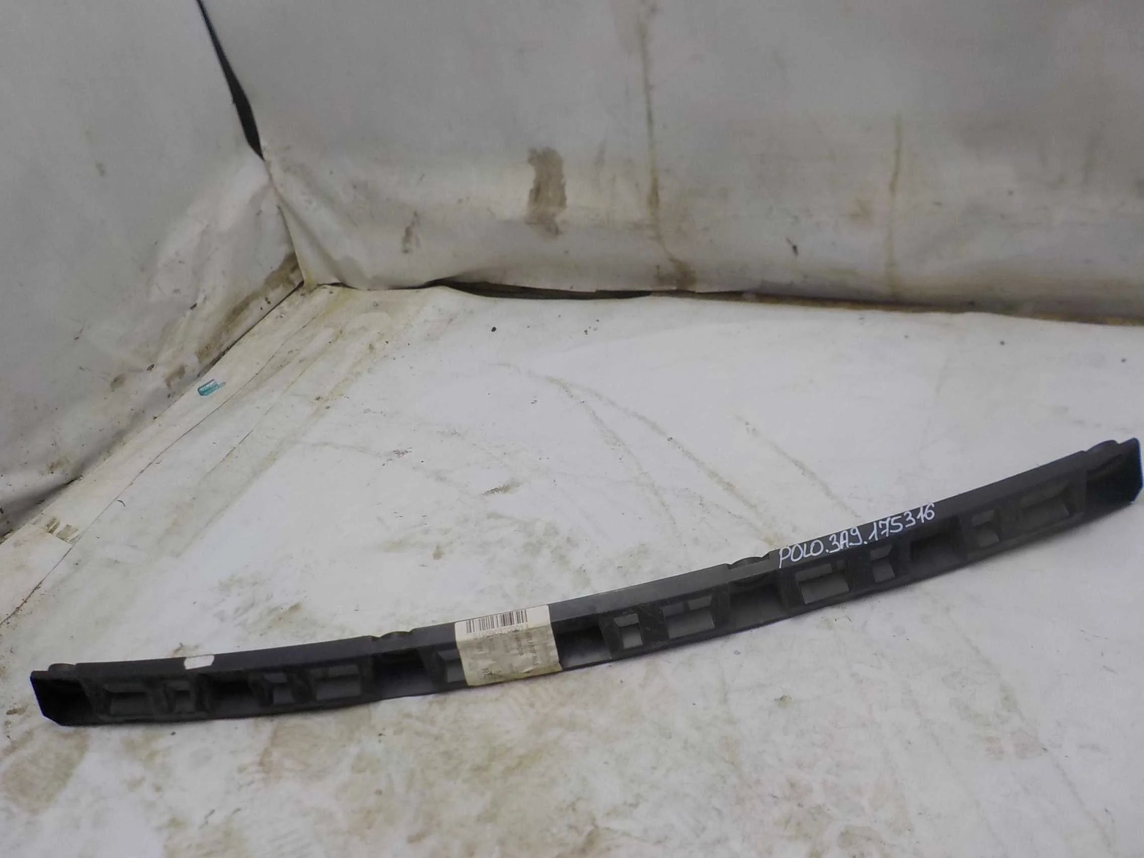 кронштейн бампера Volkswagen Polo V (2009—2015) Зад