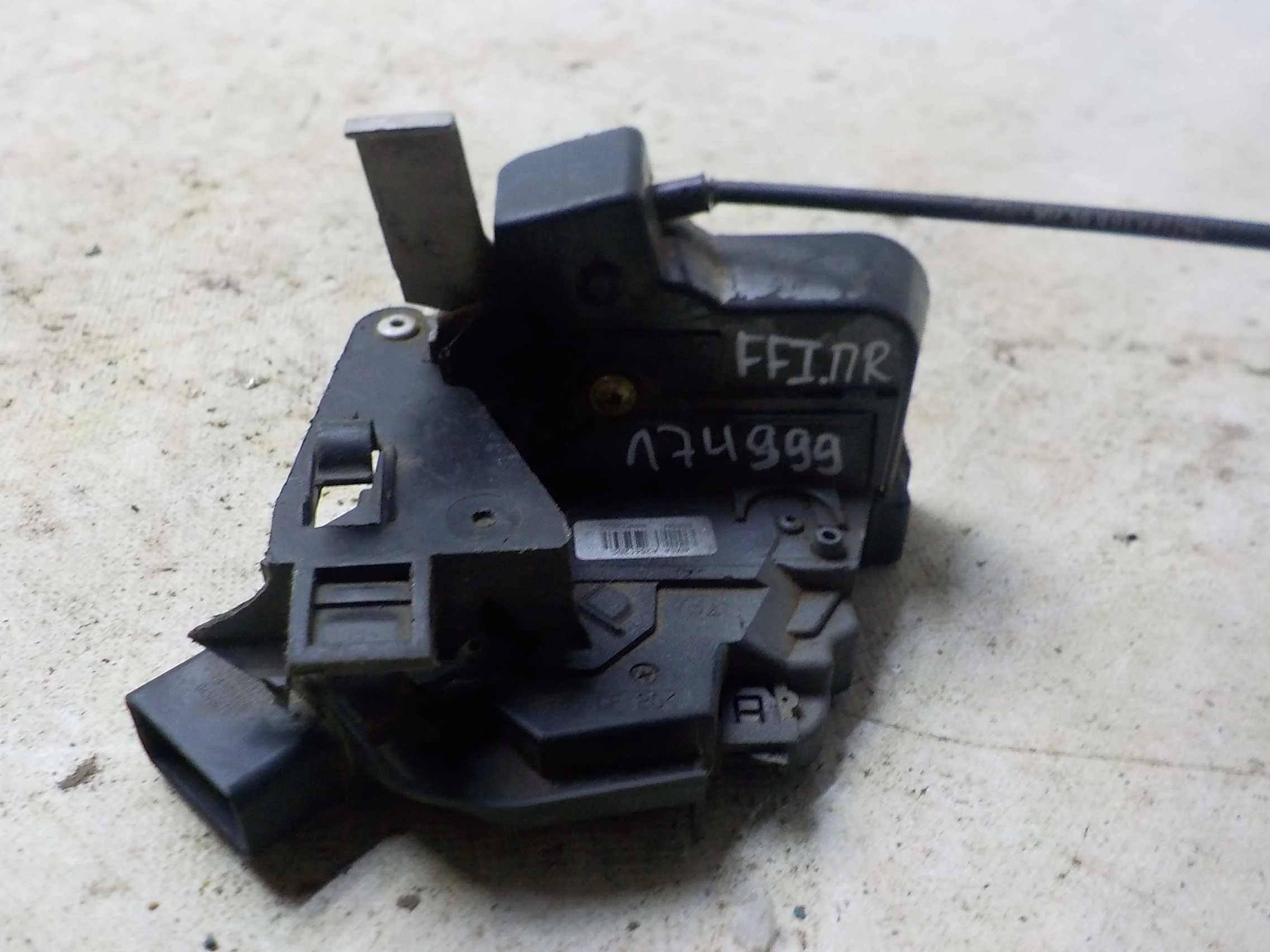 Замок двери Ford Focus II (2005—2008) Перед Право