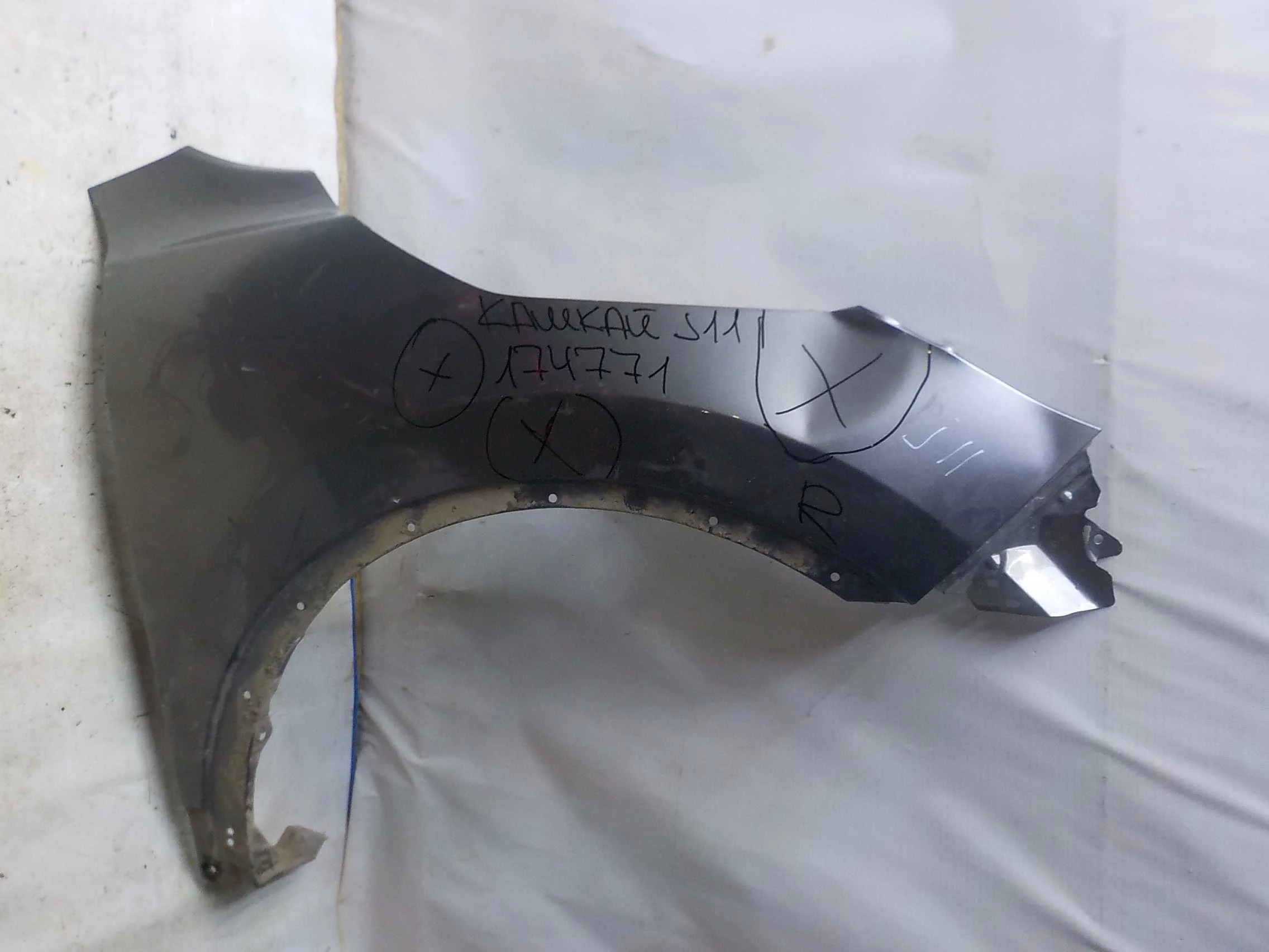 Крыло Nissan Qashqai II (2013—2019) Перед Право