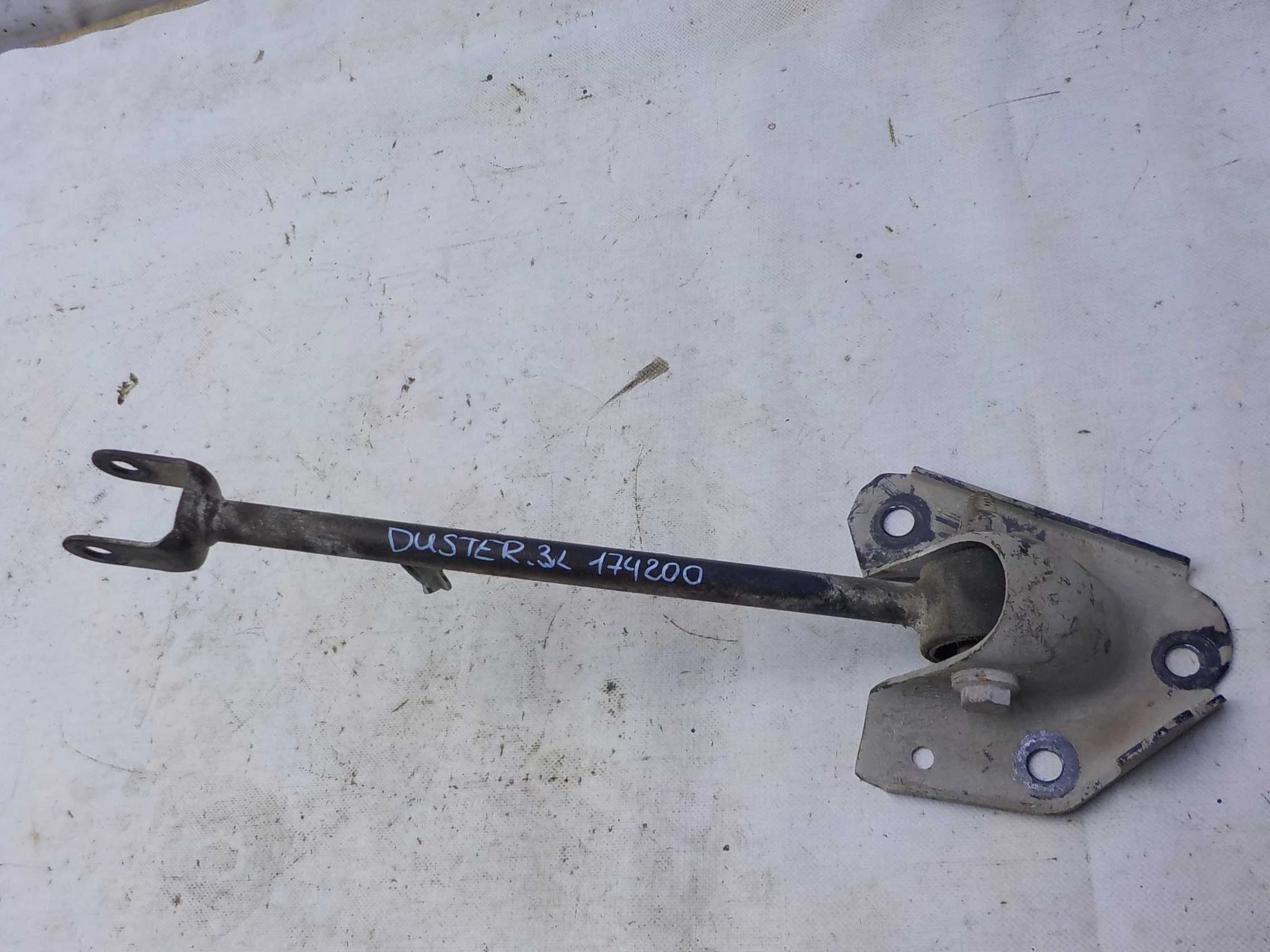 Рычаг Renault Duster I (2010—2015) Зад Лево