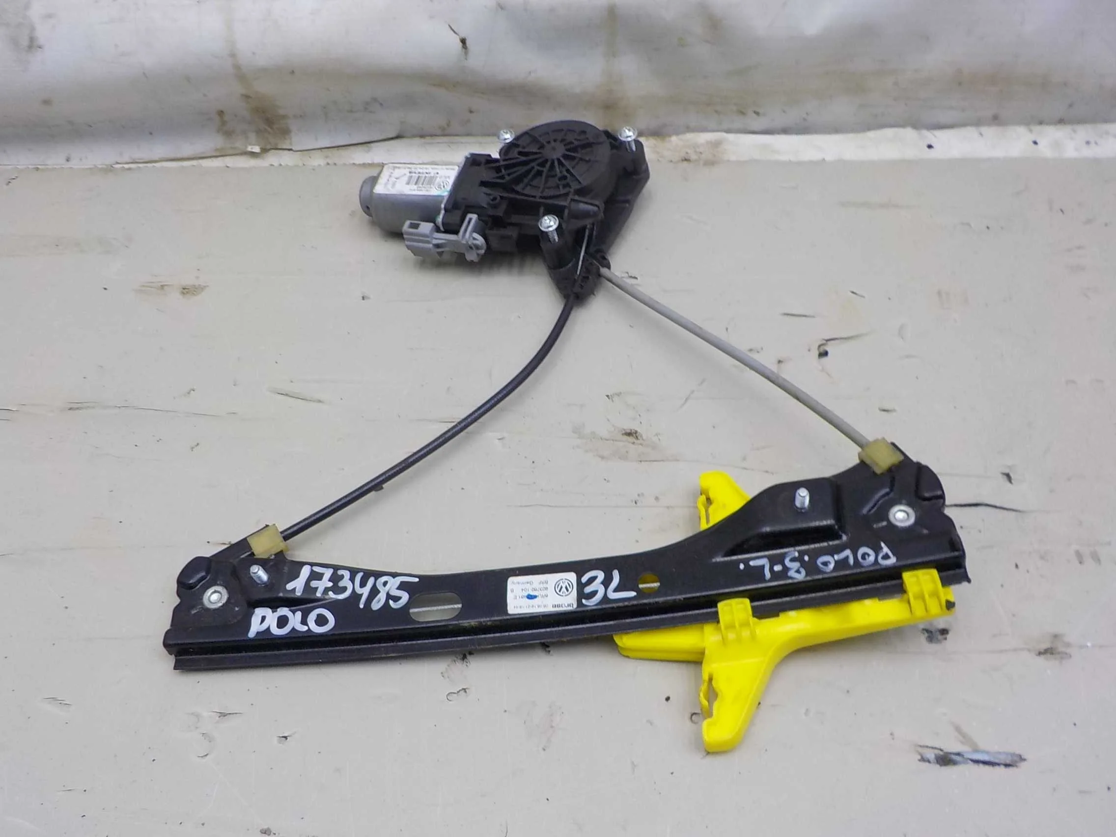 Стеклоподъемник Volkswagen Polo V (2009—2015) Зад Лево