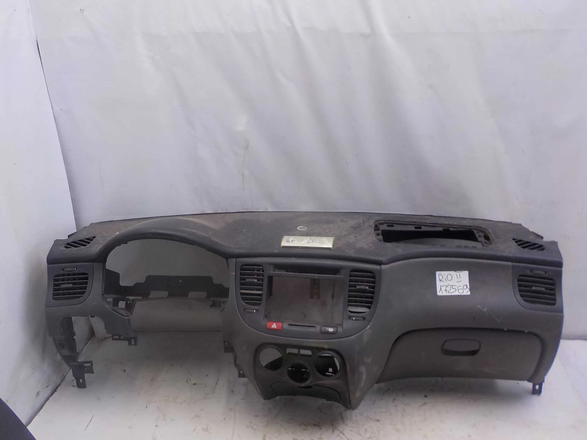 Торпедо Kia Rio II (2005—2009)