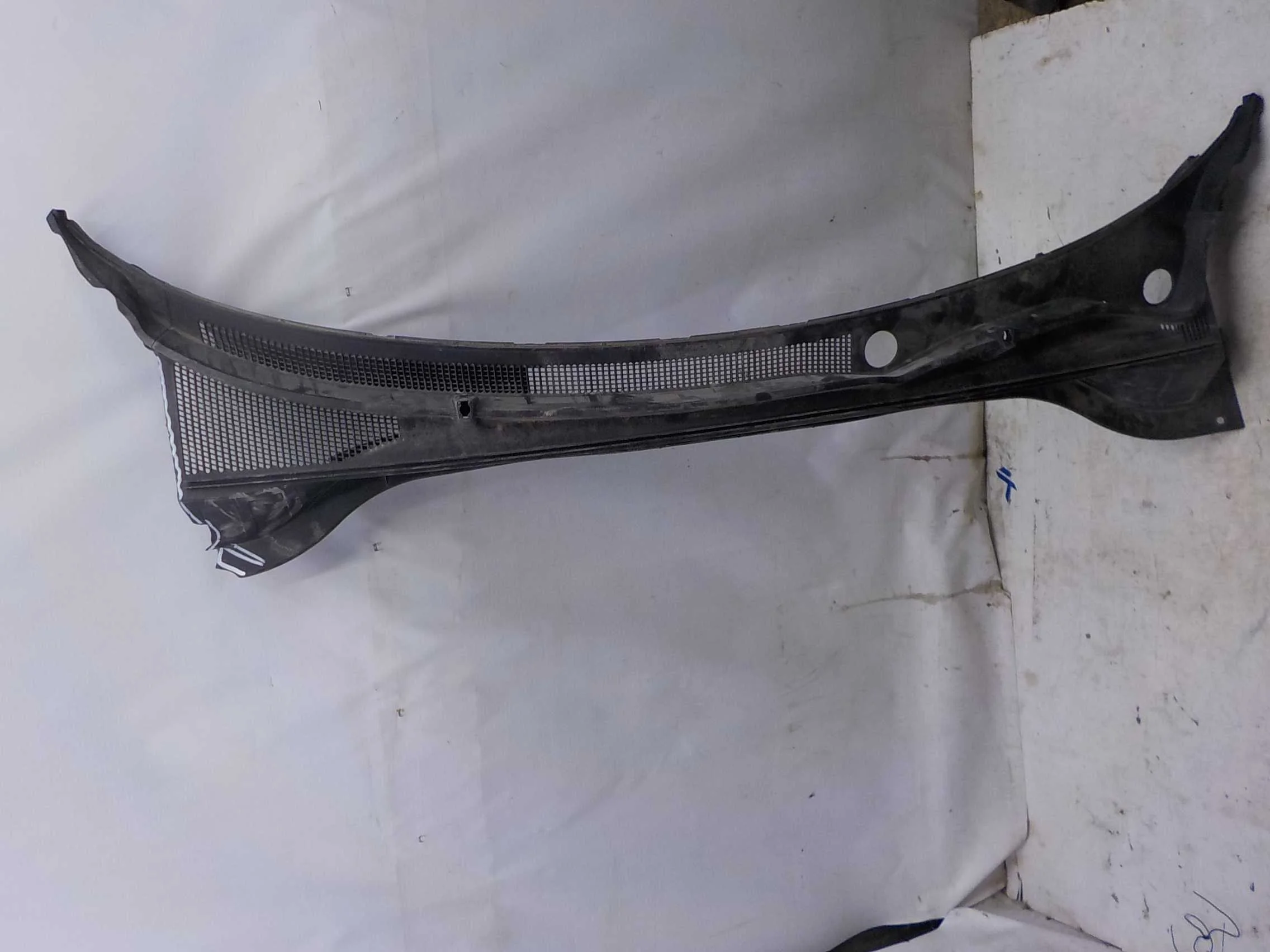 жабо Hyundai Tucson III рестайлинг (2018—2021)