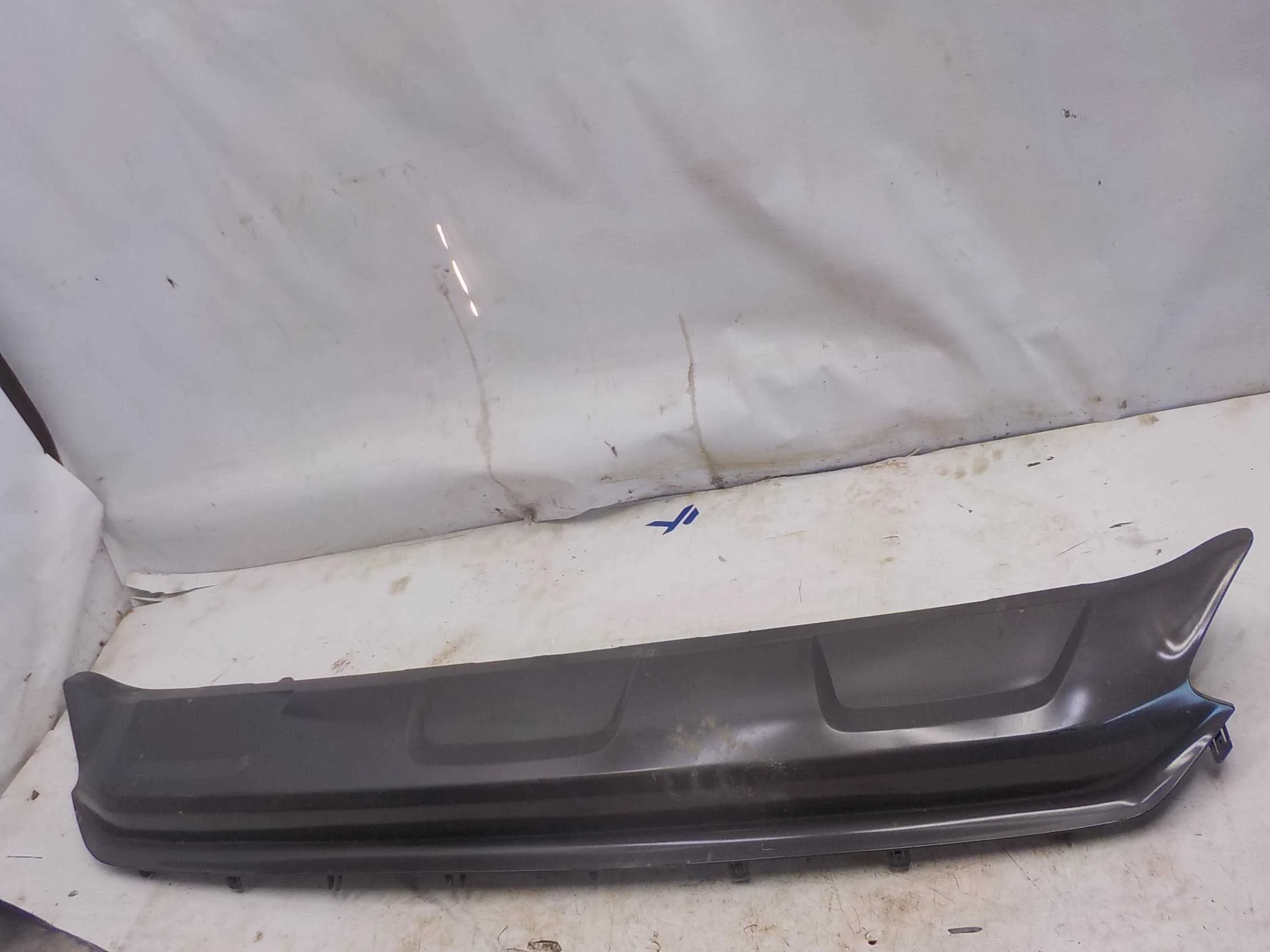 накладка на бампер Lexus RX IV (2015—2019) Зад