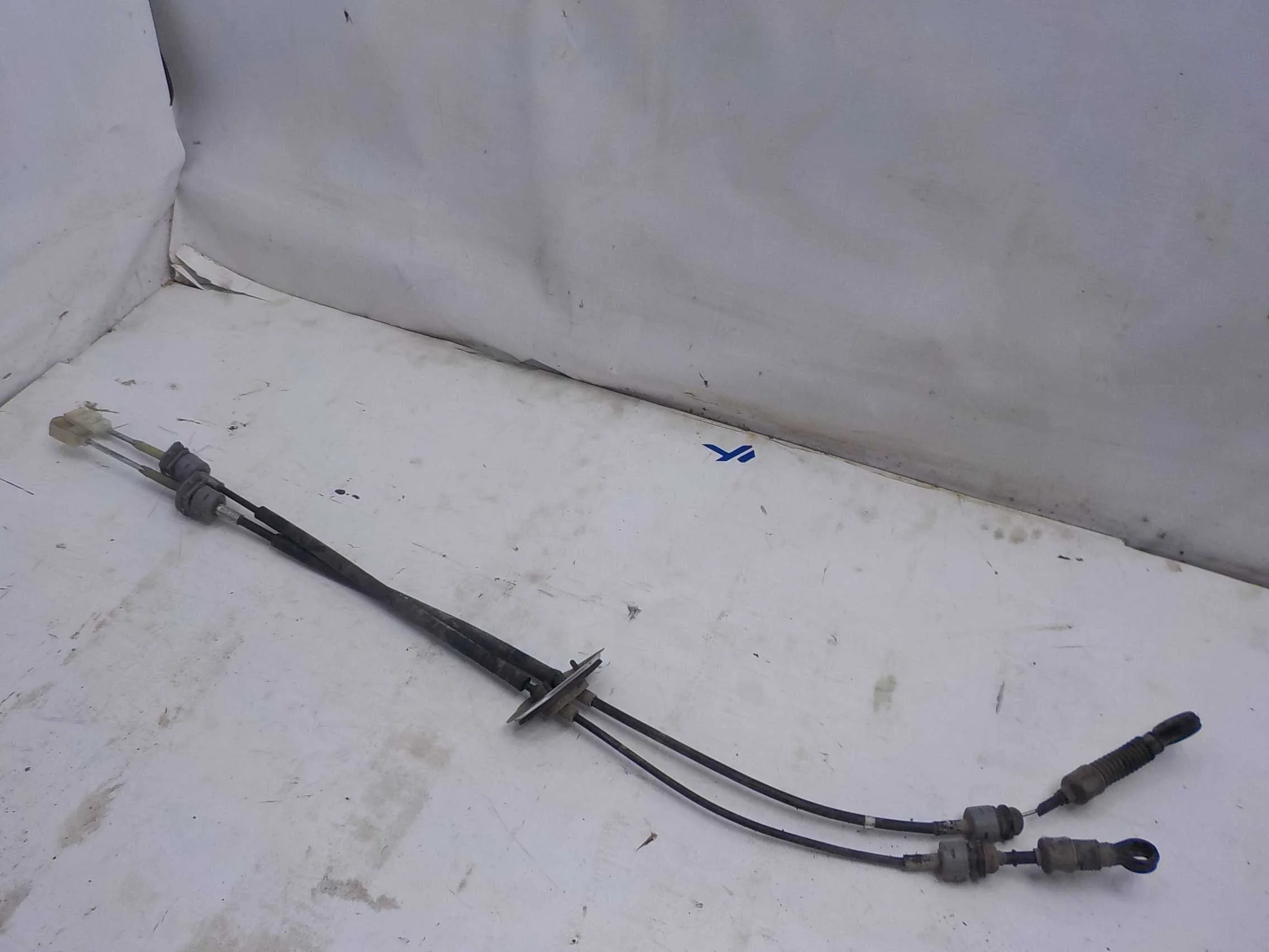 трос переключения кпп Hyundai Solaris I (2010—2014)