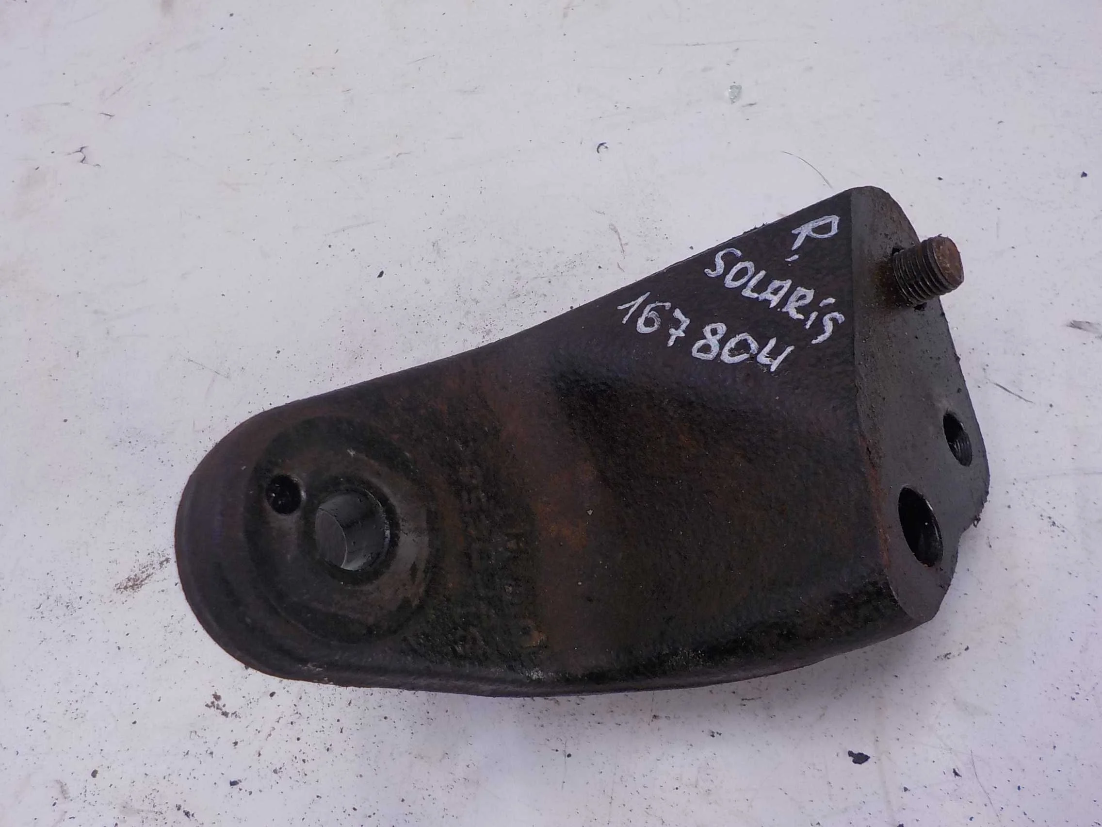 Кронштейн опоры двигателя Hyundai Solaris I рестайлинг (2014—2017)  Право