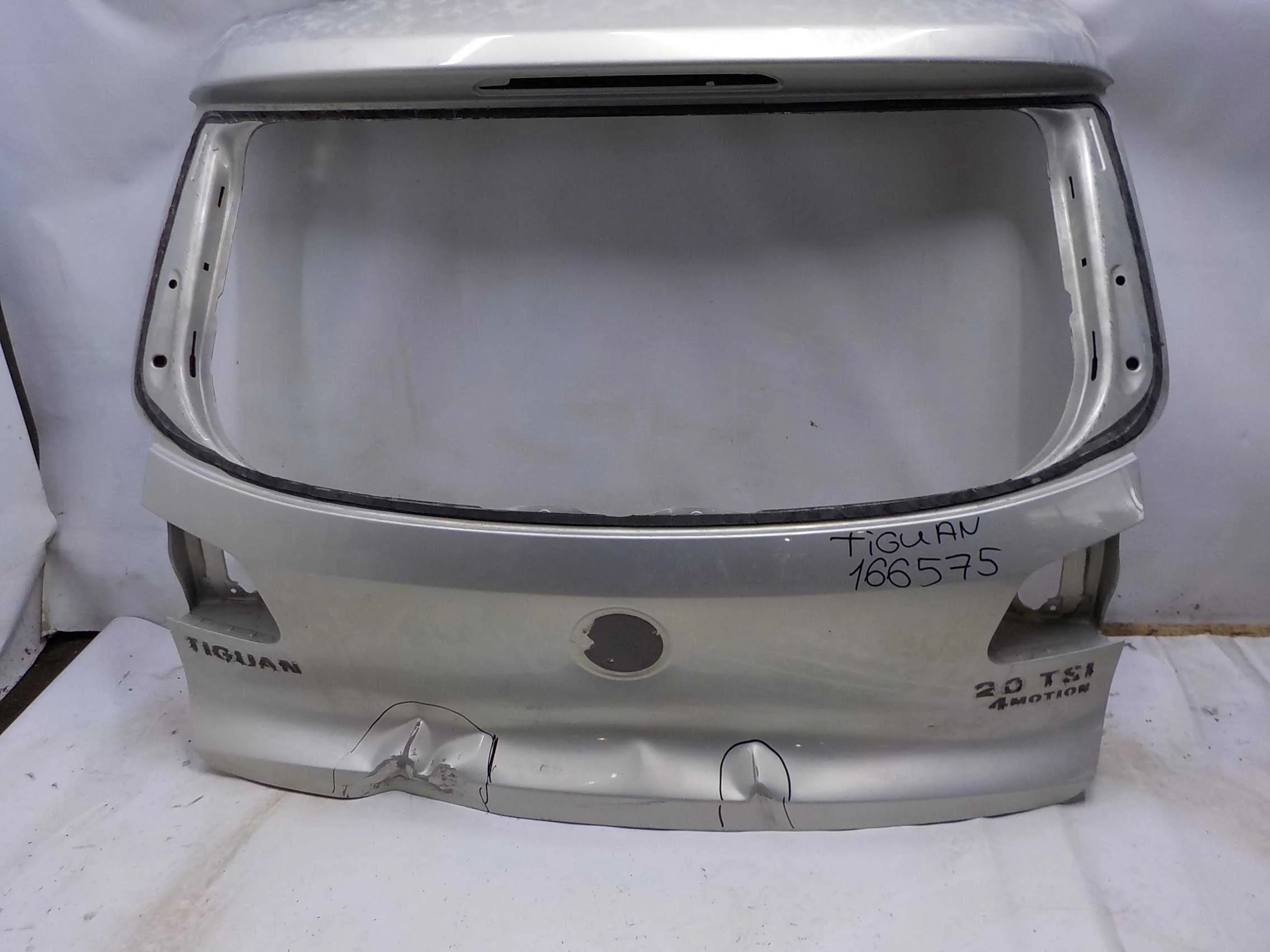 Крышка багажника Volkswagen Tiguan I (2007—2011)