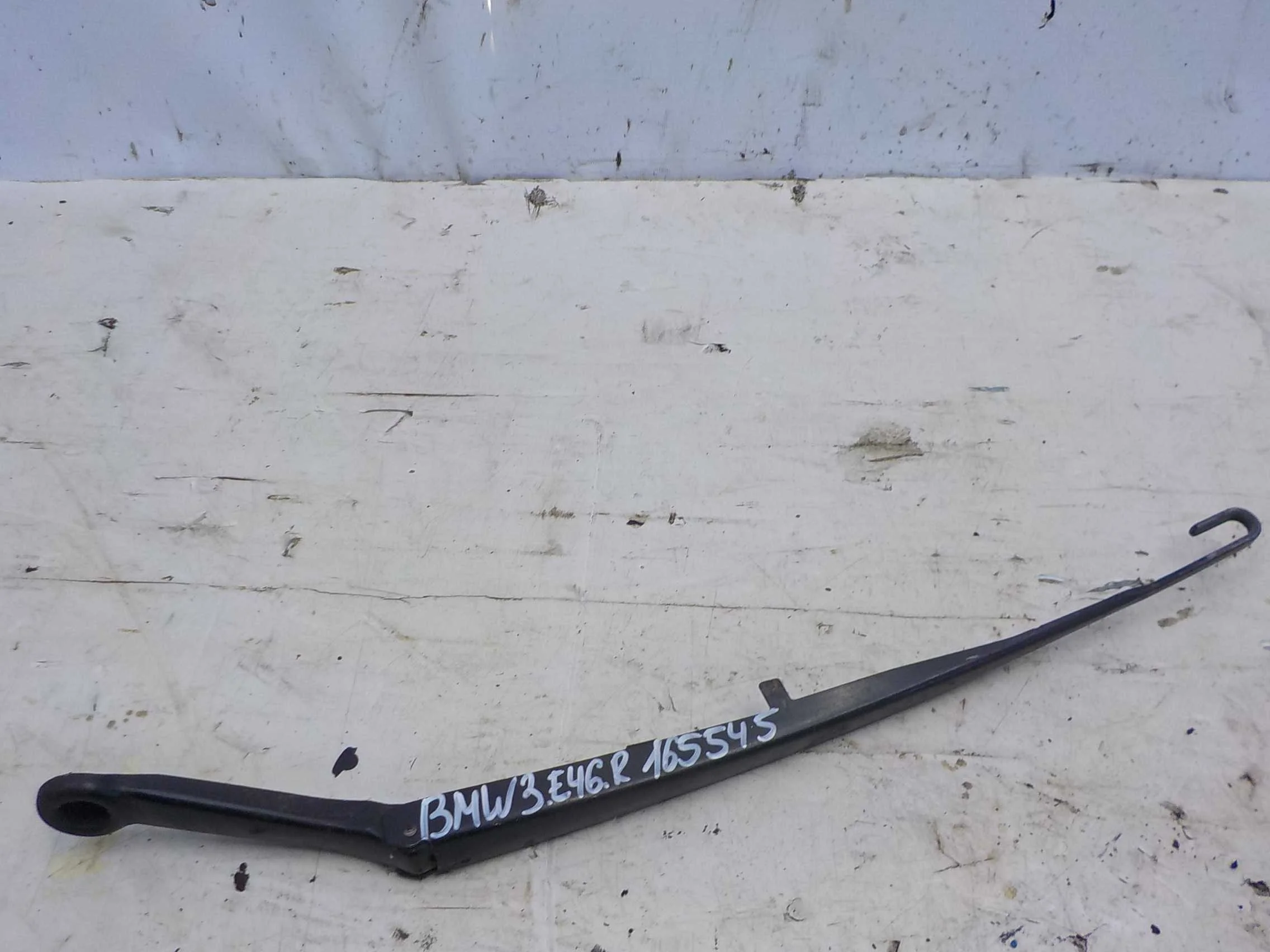 Поводок стеклоочистителя BMW 3 серия E46 (1998—2003)  Право