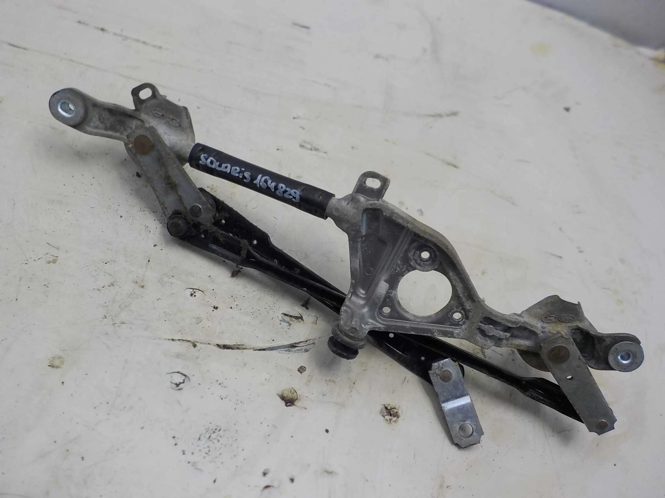 трапеция дворников Kia Rio III (2011—2015)