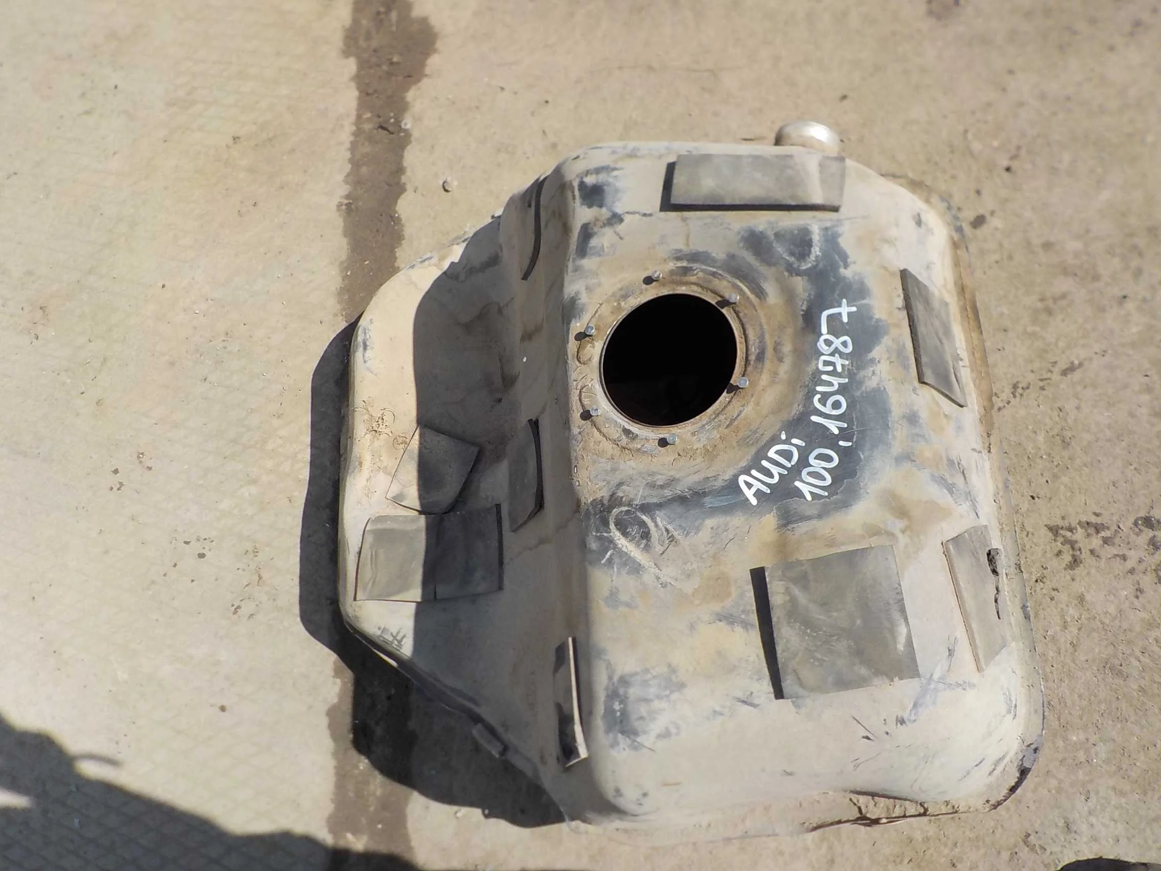 бензобак Audi 100 C3 (1982—1988)