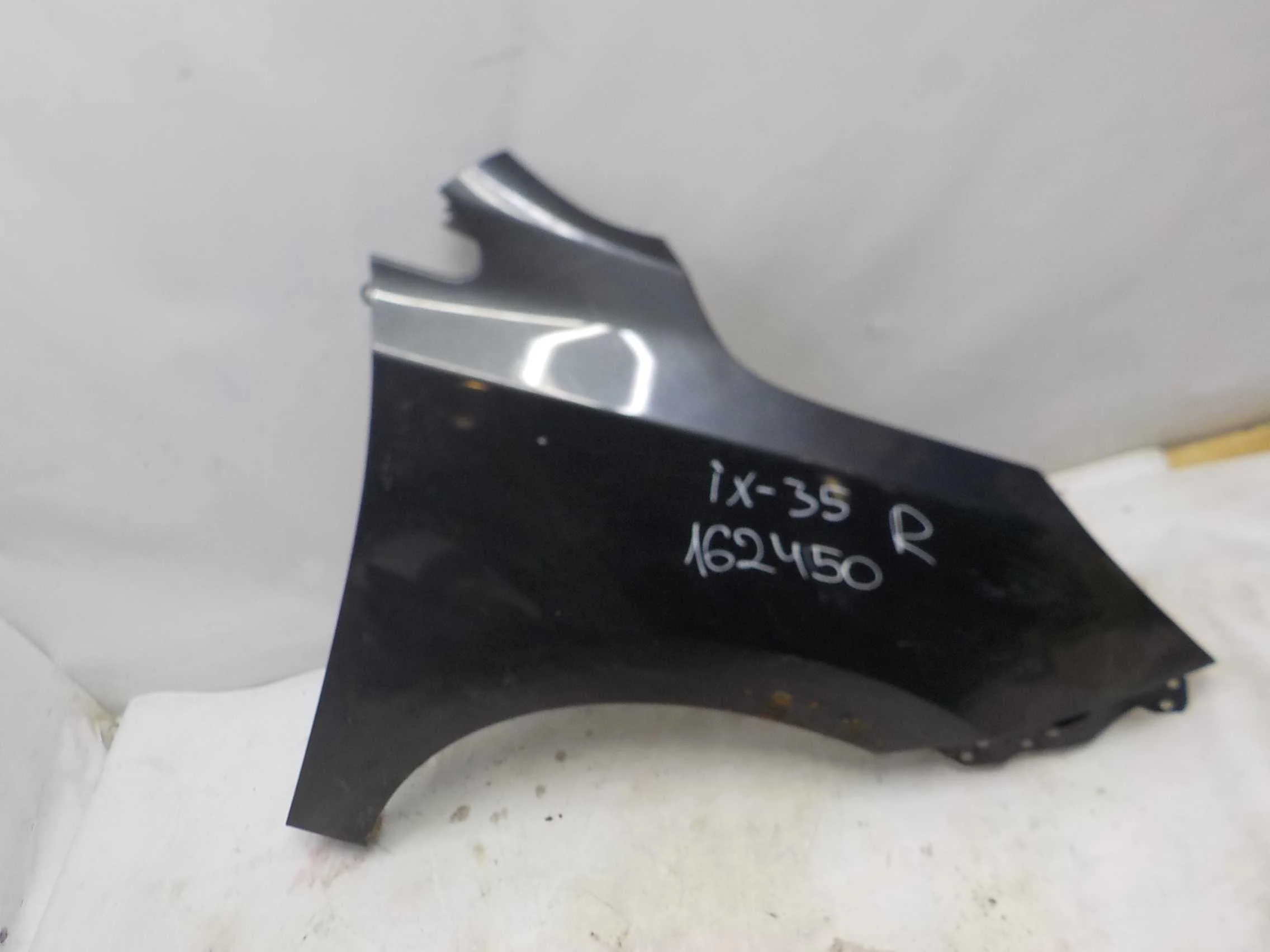 Крыло Hyundai Tucson II (2009—2015) Перед Право