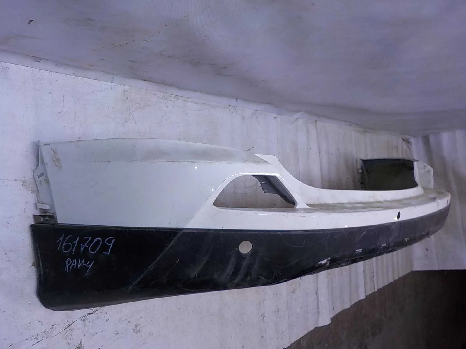 Бампер Toyota RAV4 IV рестайлинг (2015—2019) Зад