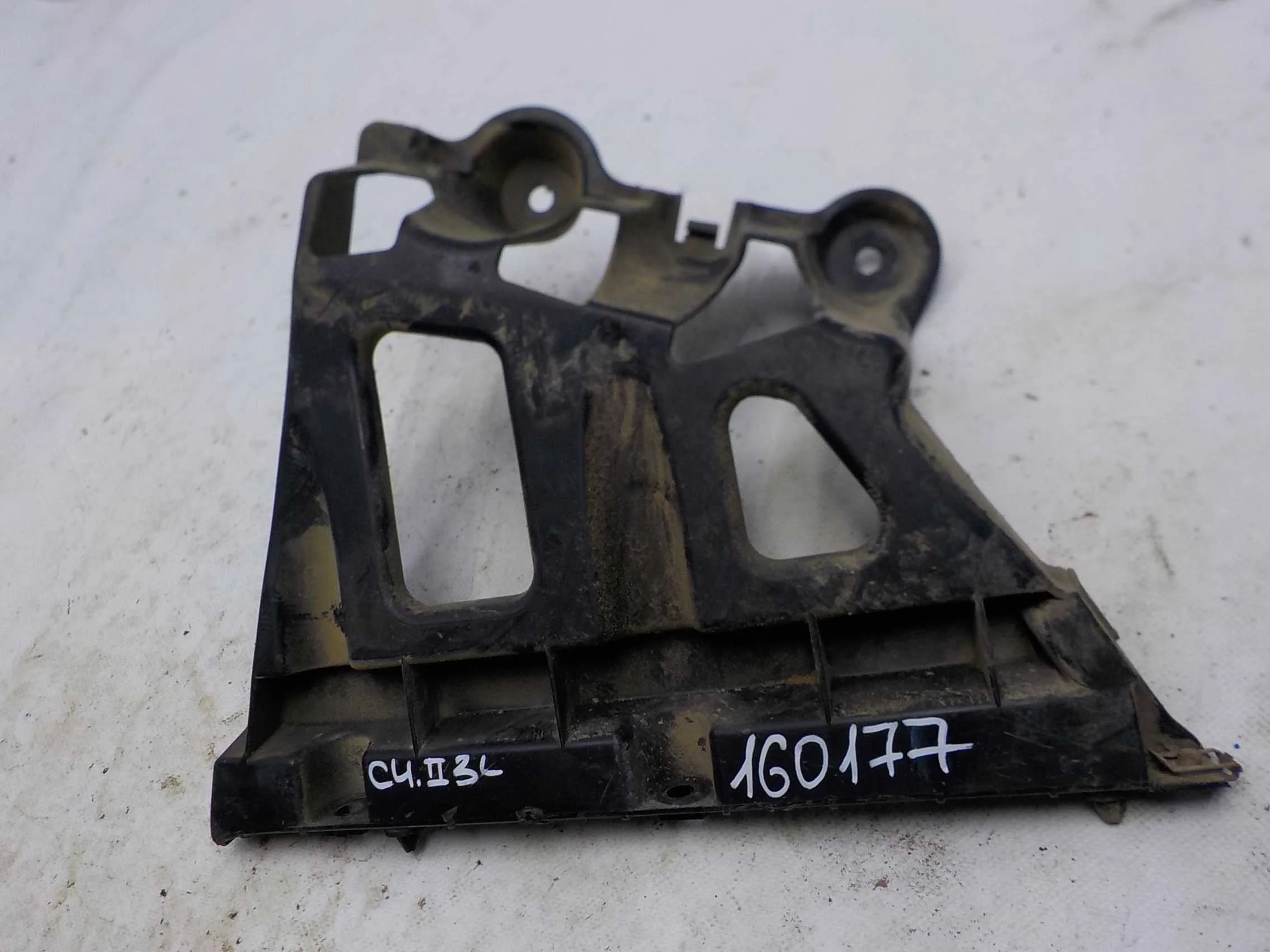 кронштейн бампера Citroen C4 II (2010—2016) Зад Лево