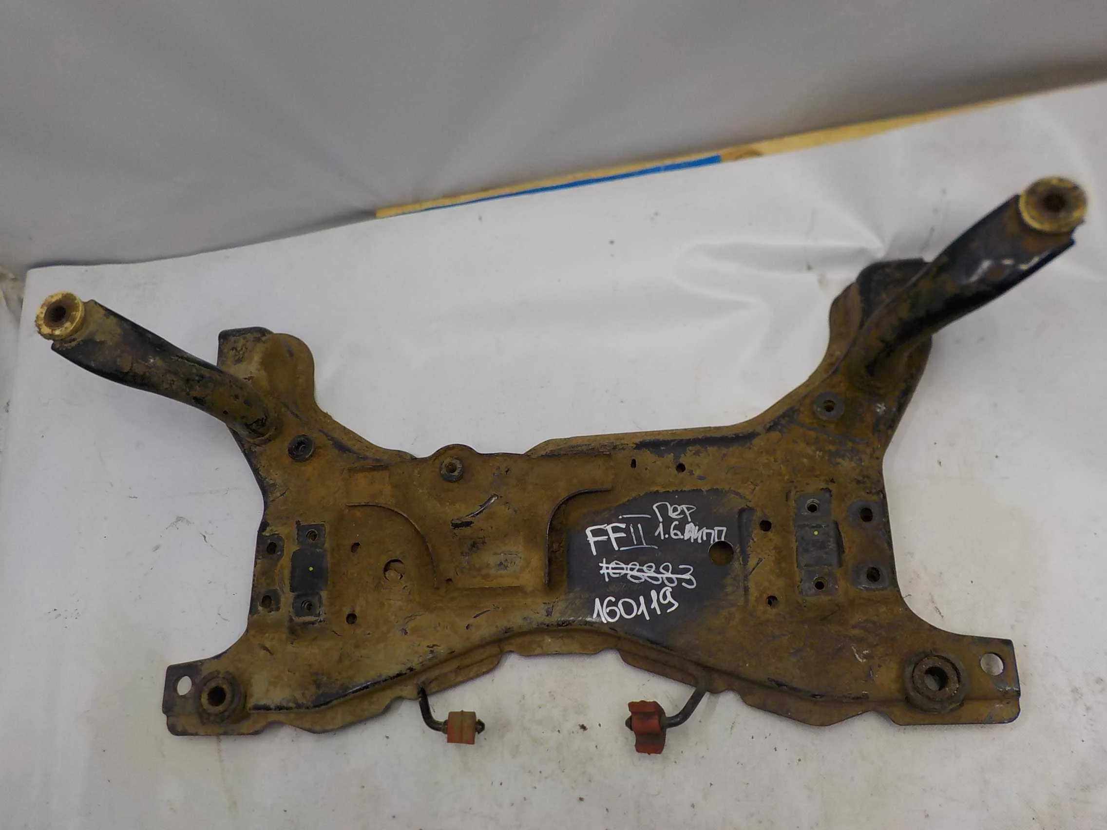 Подрамник Ford C-MAX I (2003—2007)