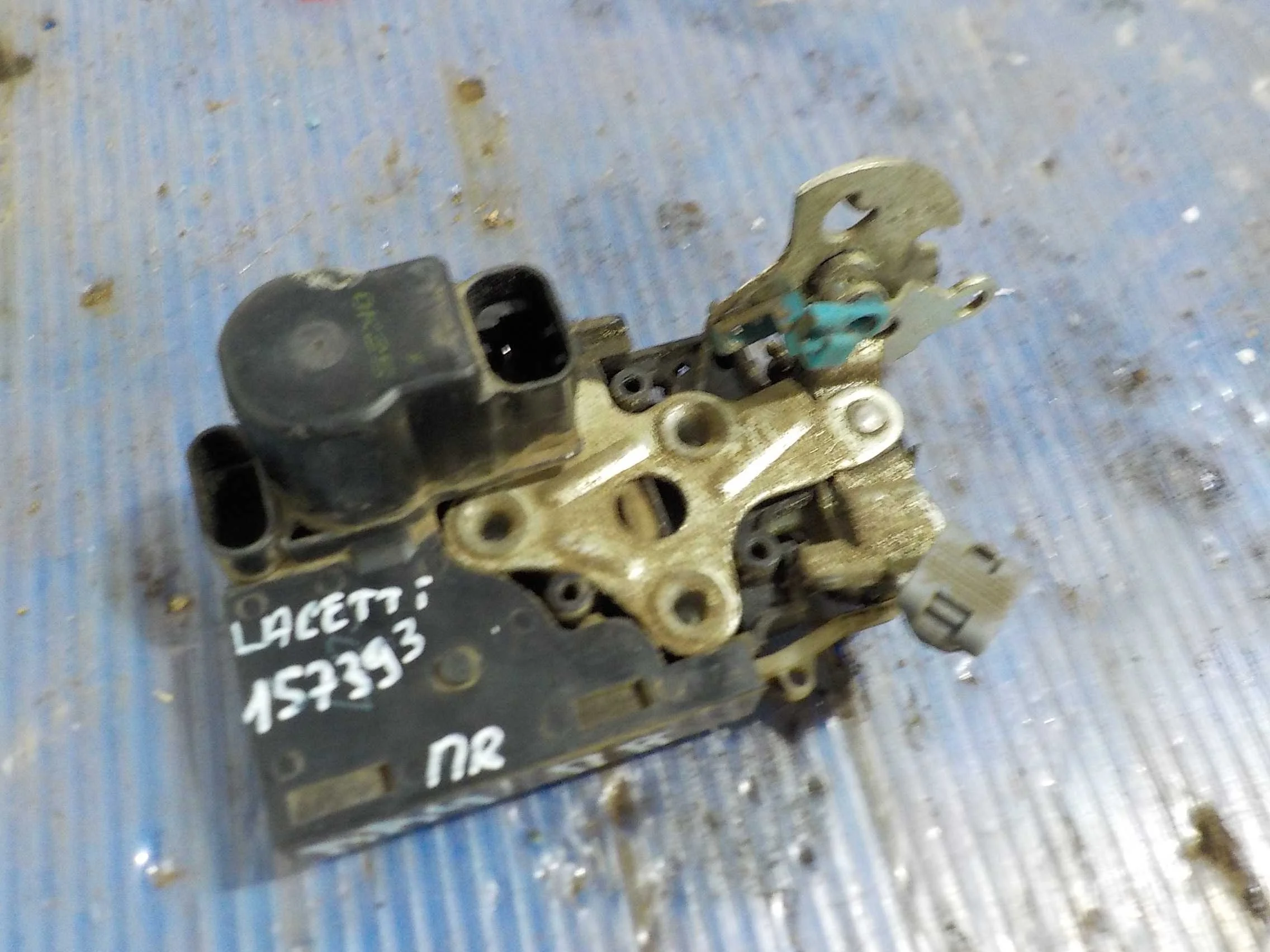 Замок двери Chevrolet Aveo I (2003—2008) Перед Право