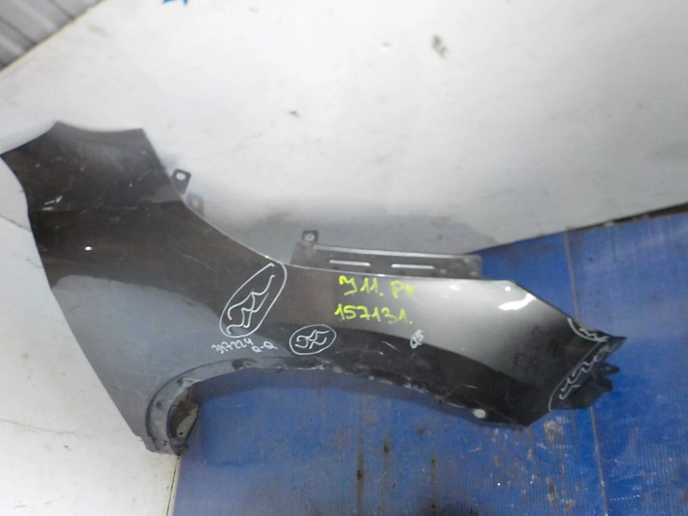 Крыло Nissan Qashqai II (2013—2019) Перед Право