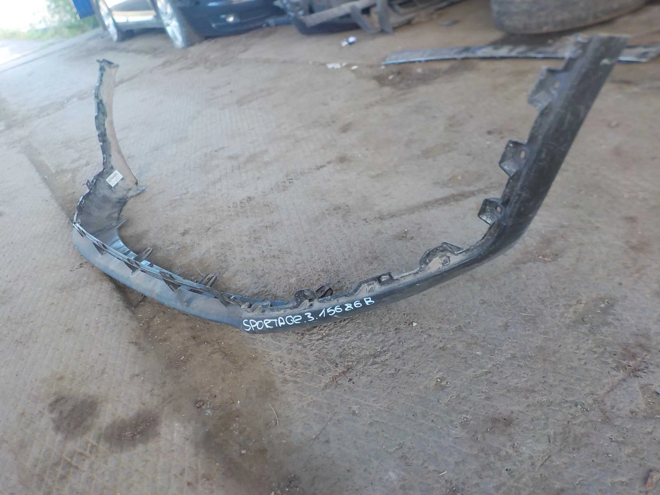 накладка на бампер Kia Sportage III (2010—2014) Перед