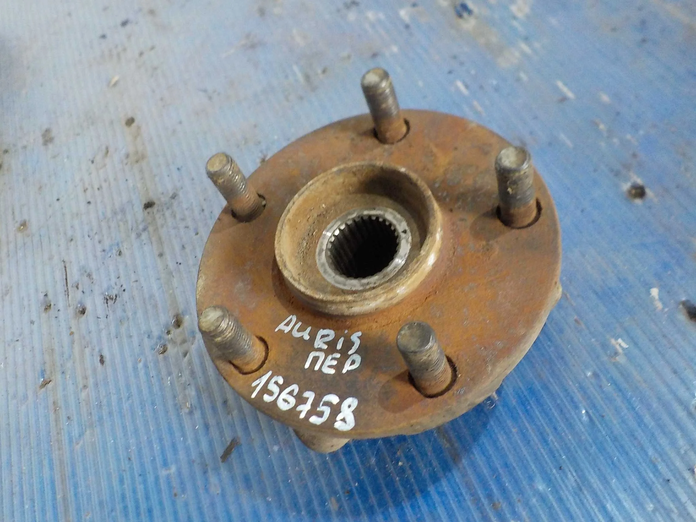 Ступица Toyota Corolla X (2006—2010) Перед