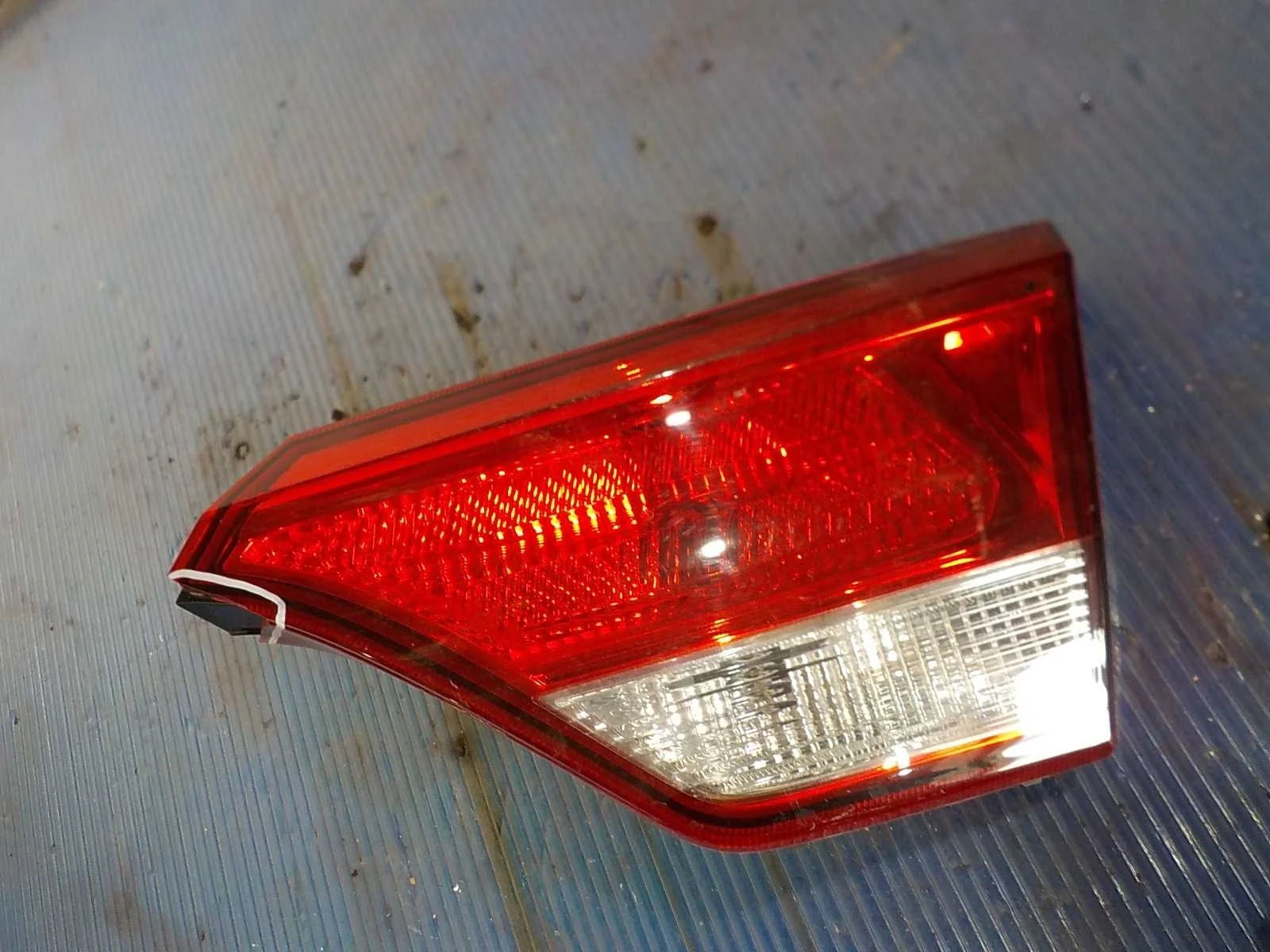 Фонарь Kia Rio IV (2017—2020)  Право