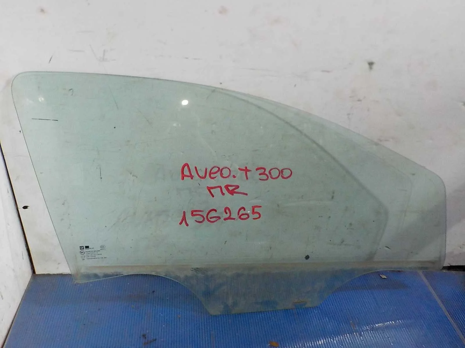 стекло Chevrolet Aveo II (2011—2020) Перед Право