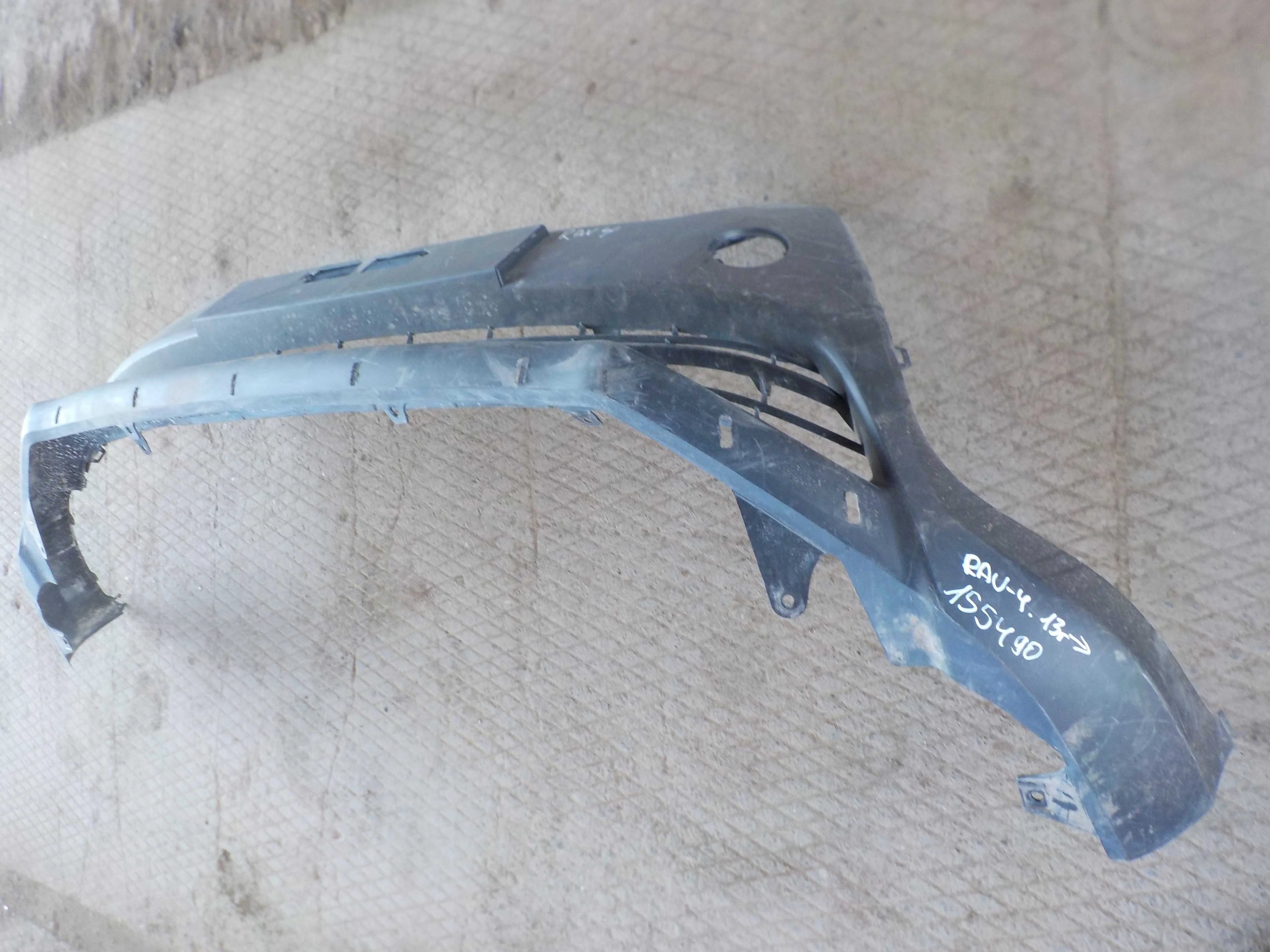 накладка на бампер Toyota RAV4 IV (2012—2015) Перед