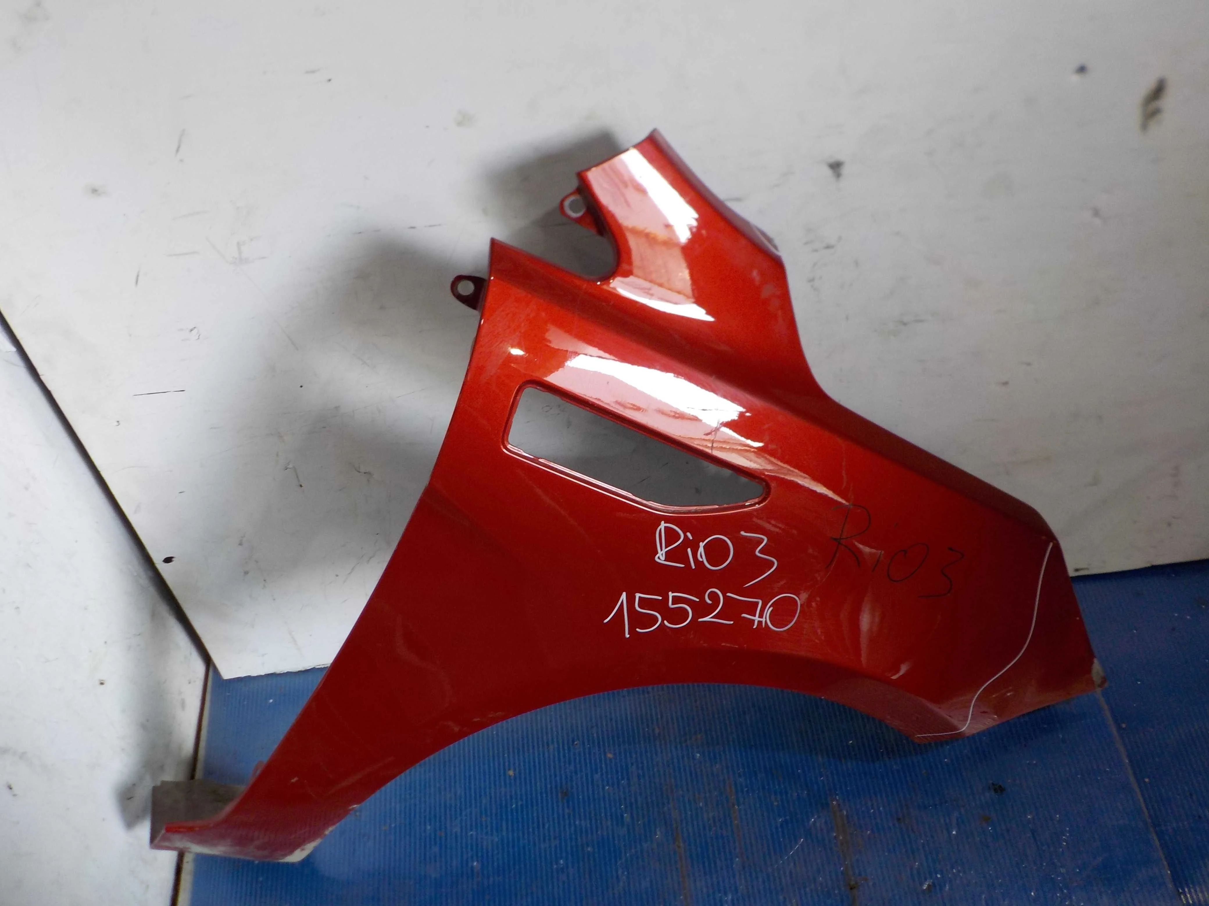 Крыло Kia Rio III (2011—2015) Перед Право